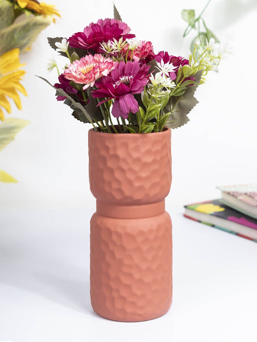 MARKET99 Rust Textured Ceramic Flower Vase Price in India