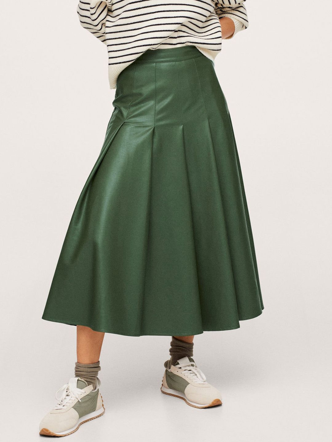MANGO Women Green Solid Faux-Leather Pleated Skirt