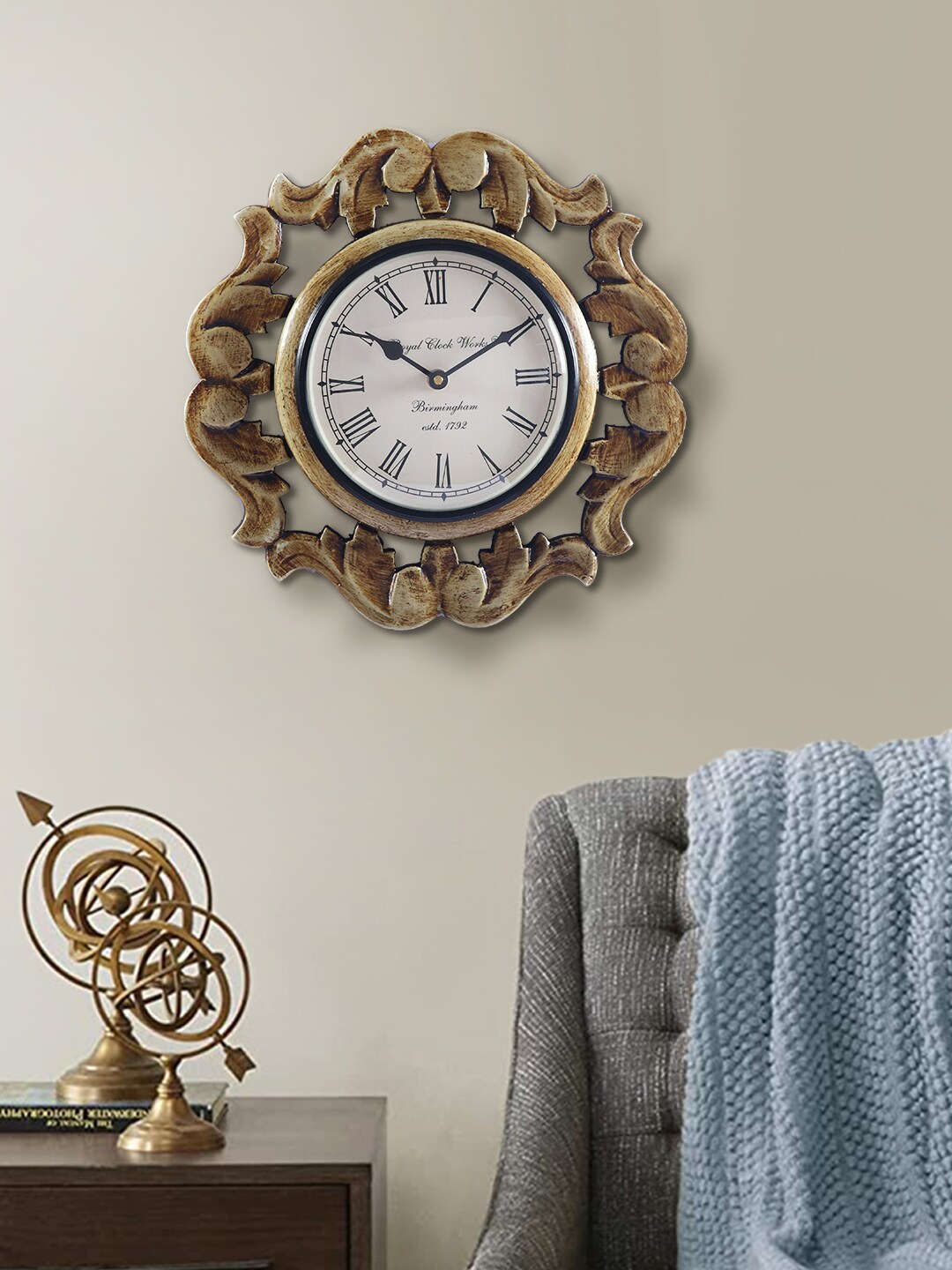 Aapno Rajasthan Brown & White Embellished Floral Contemporary Wall Clock Price in India