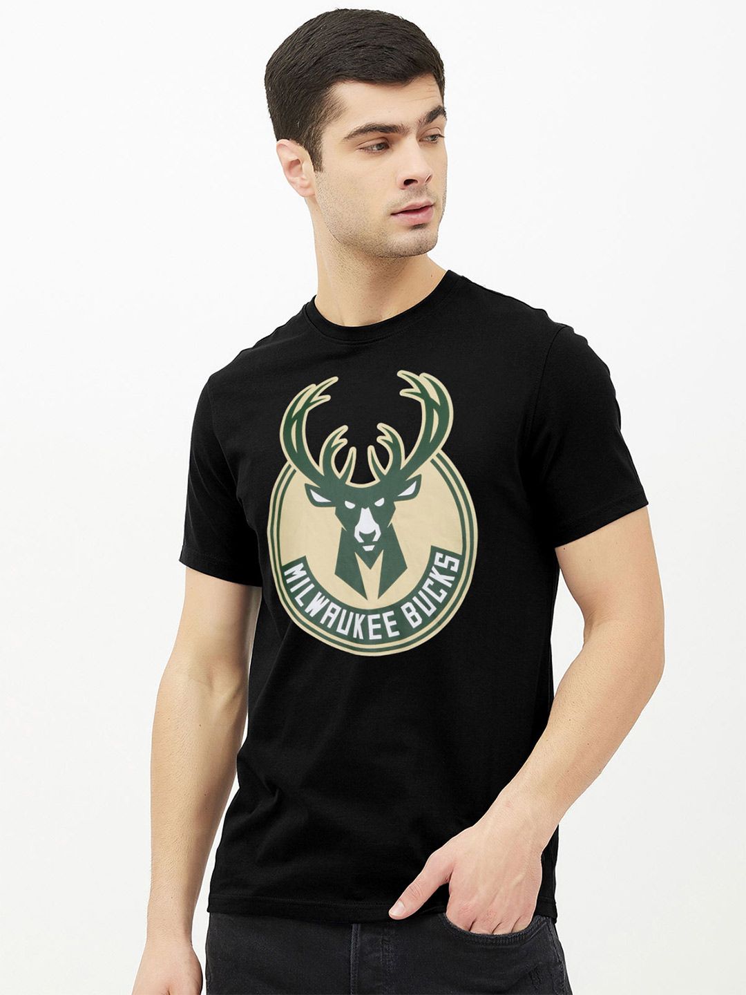 NBA NBA Men Black Milwaukee Bucks Classic Crest T Shirt
