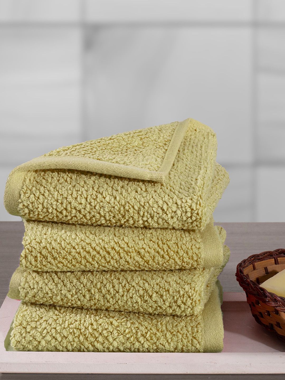 Maspar Set of 4 Green 550 GSM Cotton Face Towel Set Price in India