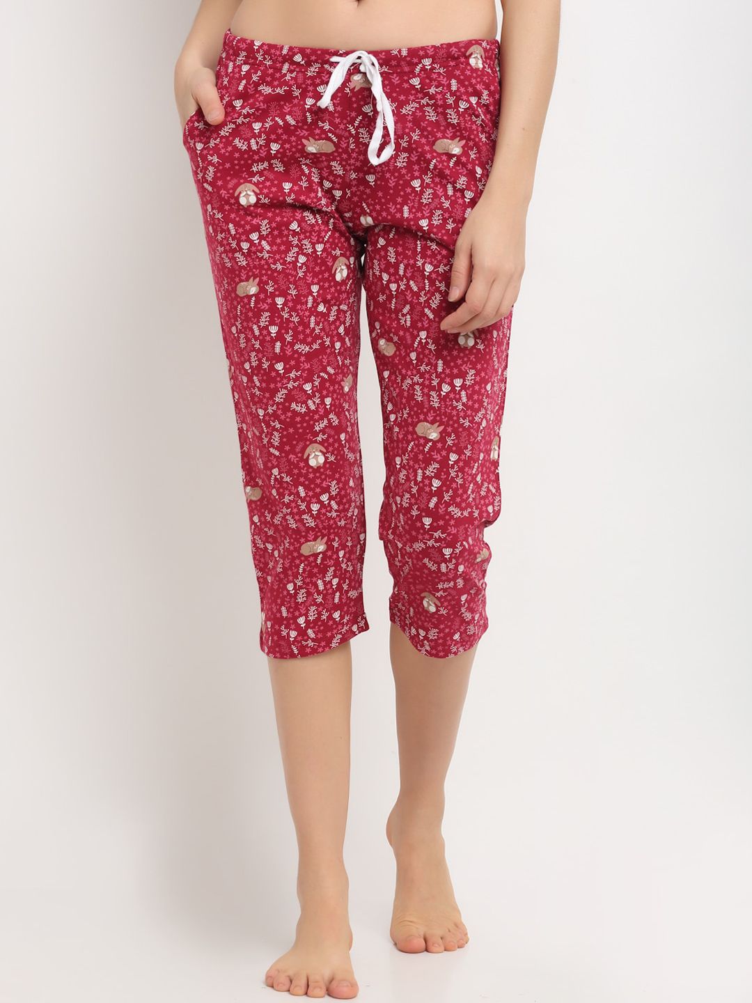 Kanvin Women Red Printed Pure Cotton Three Fourth Lounge Pants Price in India