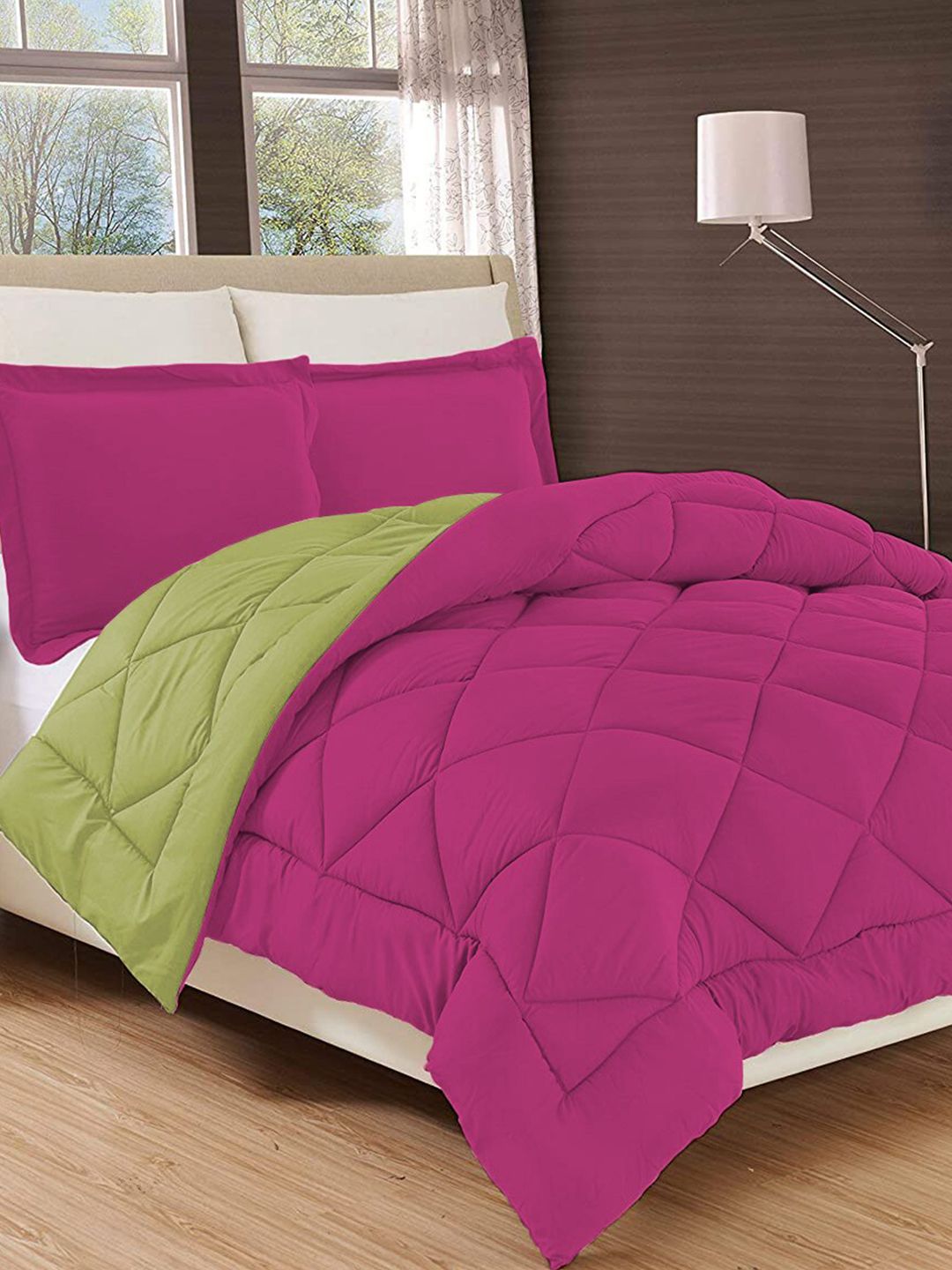 Sasimo Burgundy & Green Geometric AC Room 210 GSM Double Bed Comforter Price in India