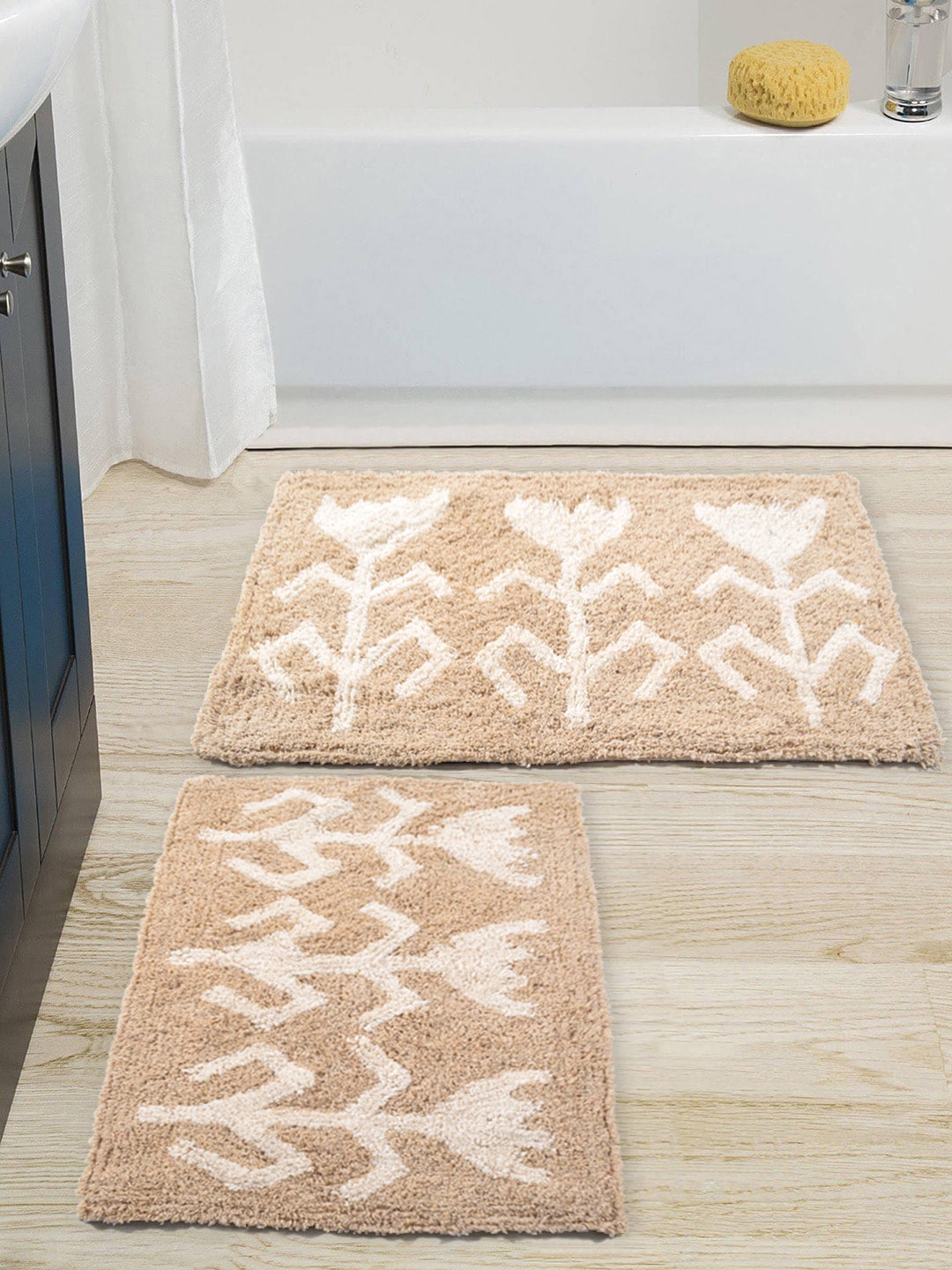 BLANC9 Set Of 2 Beige & White Printed Pure Cotton 1700 GSM Bath Rugs Price in India
