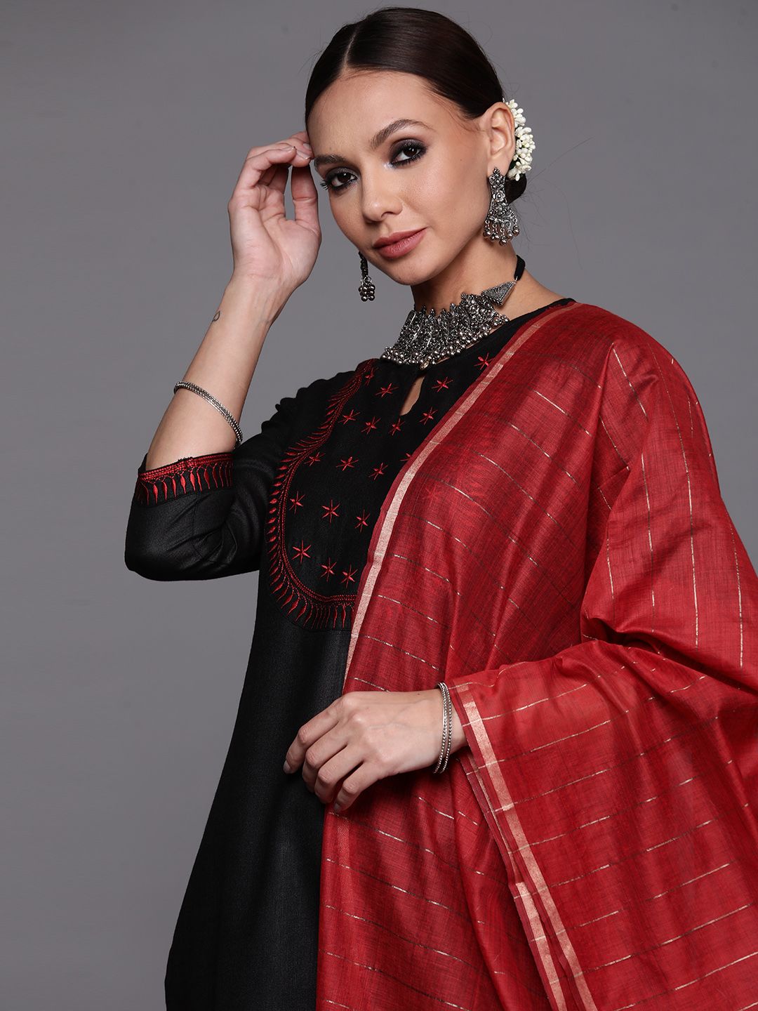 Indo Era Women Black Ethnic Motifs Yoke Design Thread Work Kurta with Trousers & With Dupatta Price in India