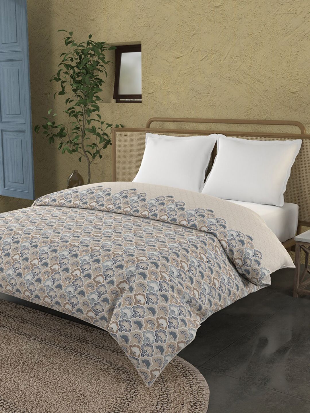 Trident Beige & Blue Geometric 150 GSM AC Room Reversible Comforter Price in India