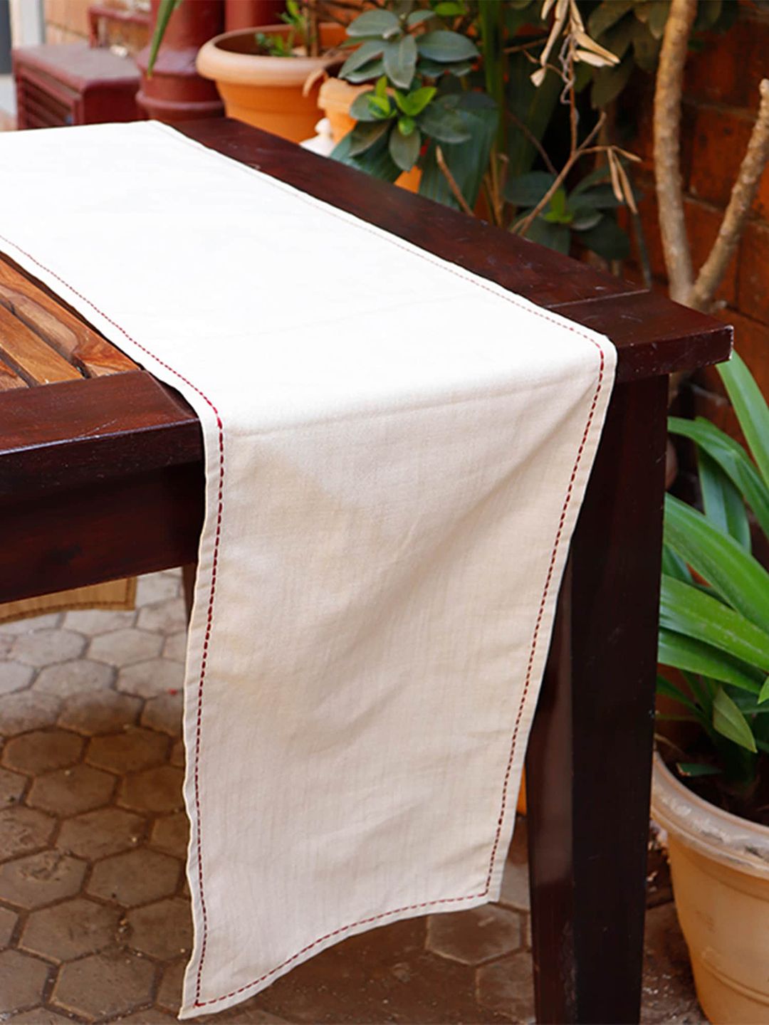 ZEBA Beige Solid Pure Cotton Table Runners Price in India