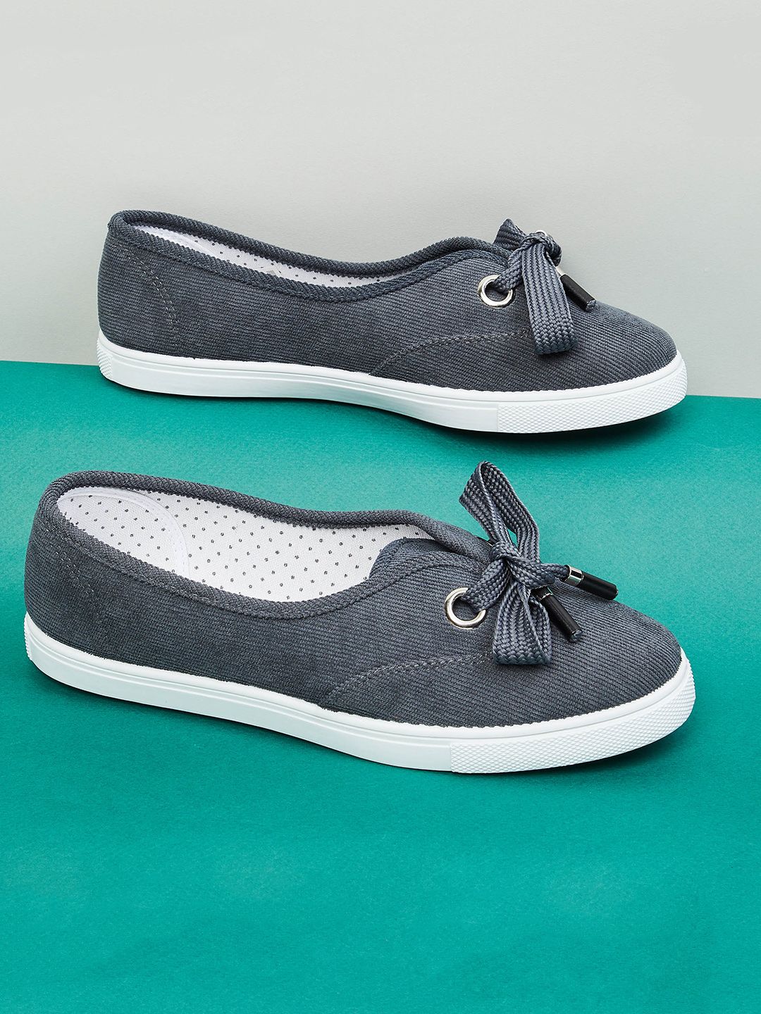 max Women Grey Textured PU Slip-On Sneakers Price in India