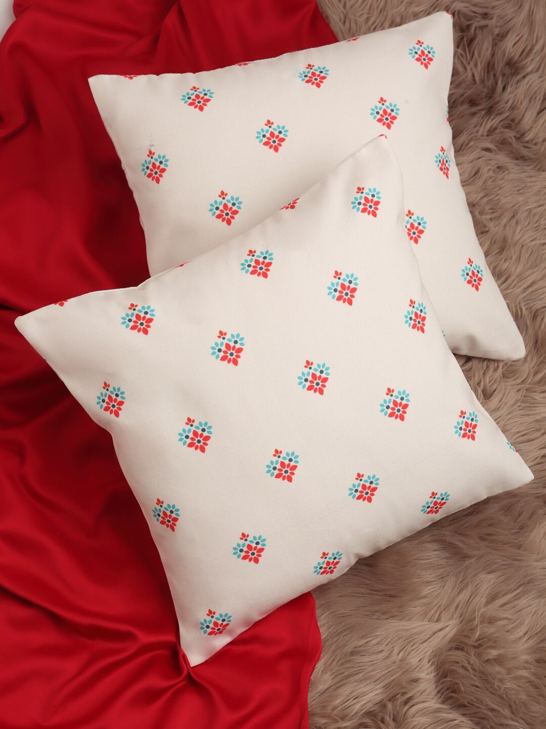 Alina decor White & Red Set of 2 Floral Square Cushion Covers Price in India