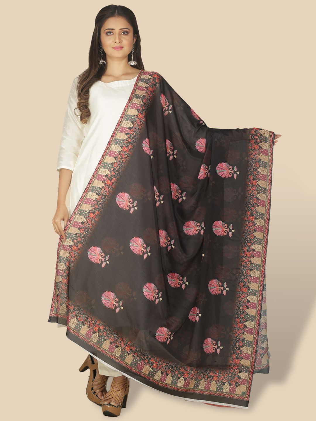 Sanwara Women Black Ethinic Motifs Printed Tusser Silk Printed Dupatta Price in India