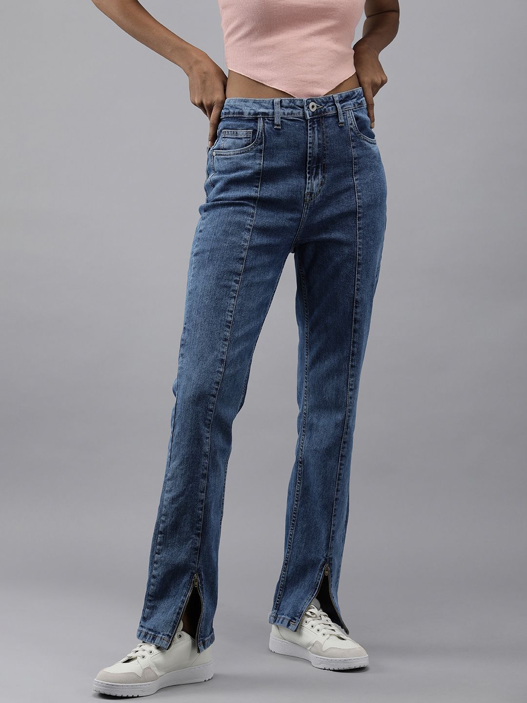 Roadster Women Blue Straight Fit Stretchable Jeans Price in India