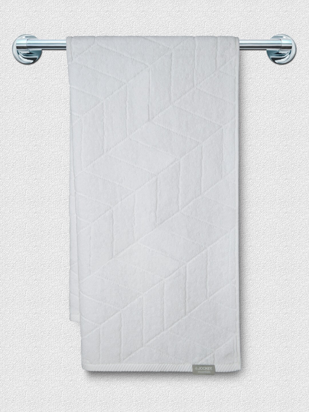 Jockey White Solid 450 GSM Bath Towel Price in India