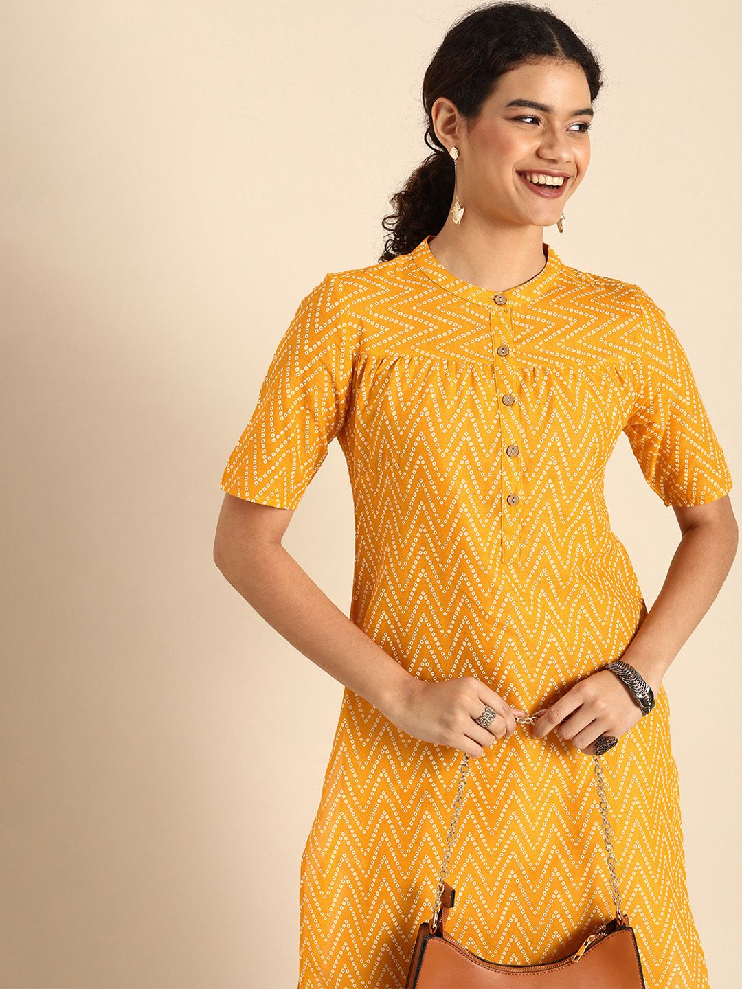 Anouk Women Mustard Yellow & White Chevron Printed Kurta