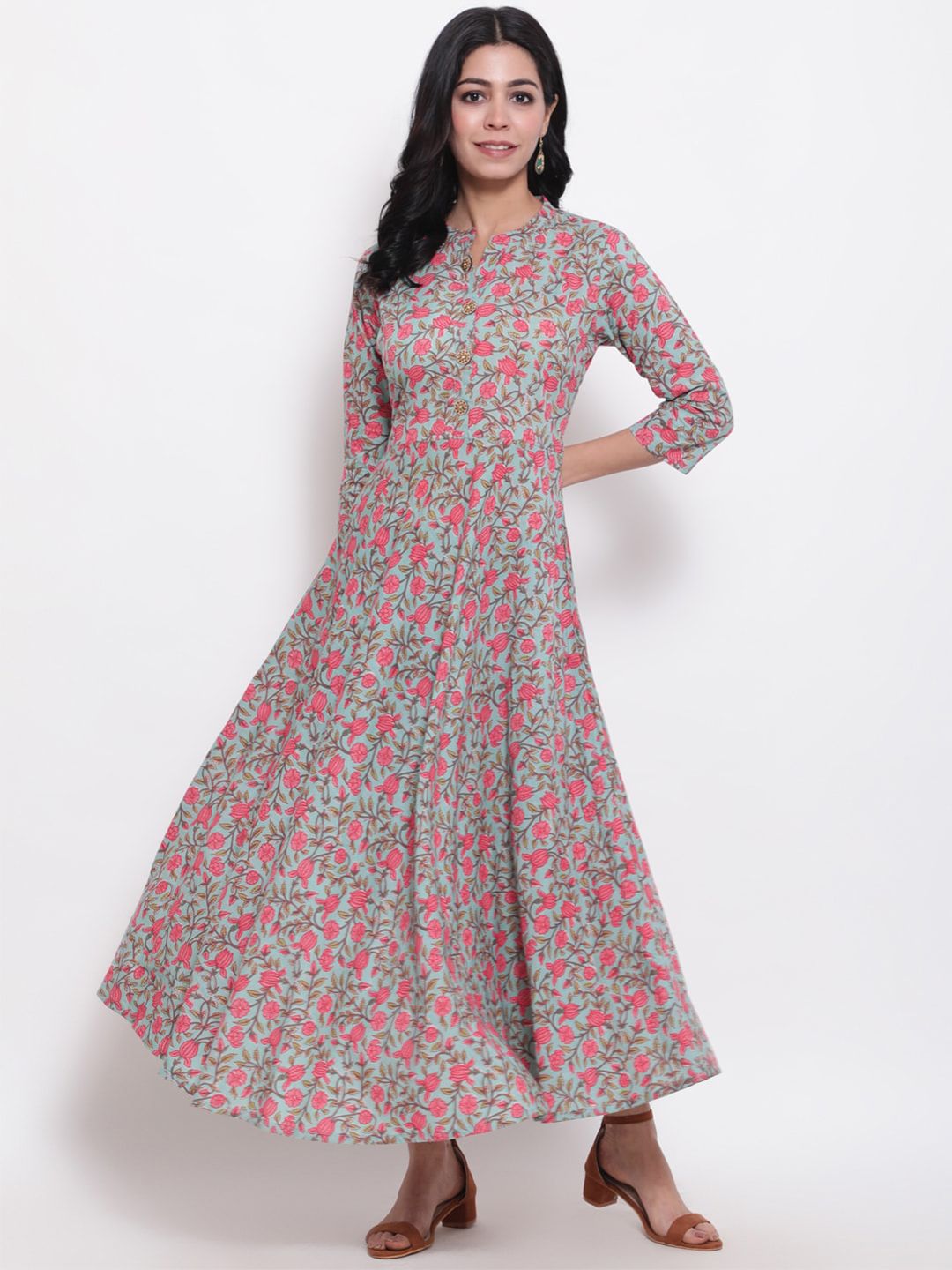 GLAM ROOTS Green Floral Printed Cotton Maxi Dress Price in India