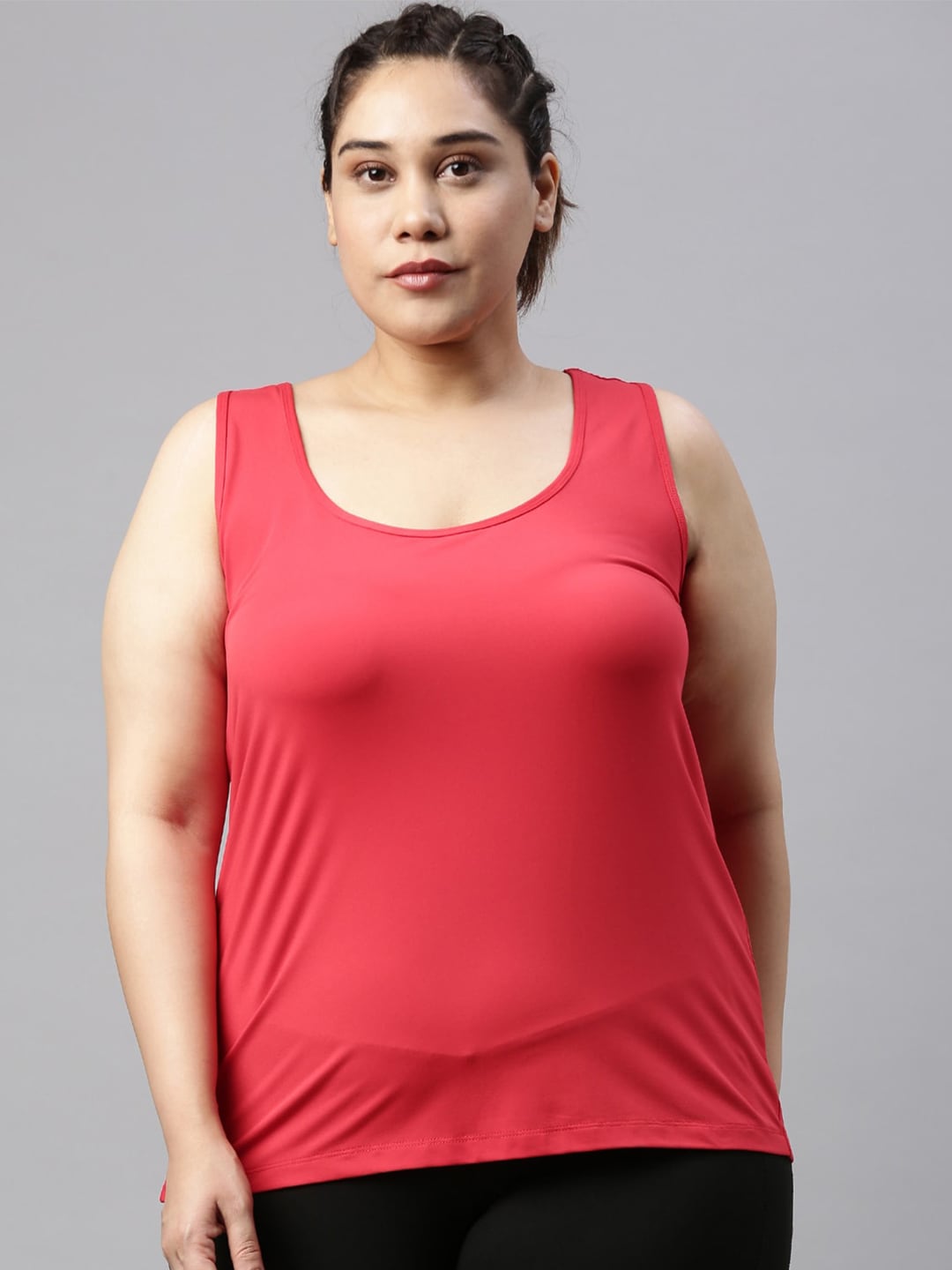 The Pink Moon Women Plus Size Red Solid Yoga T-shirt Price in India