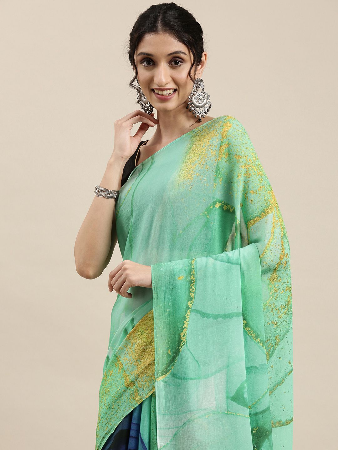 navyasa Green & Blue Ombre Effect Saree Price in India