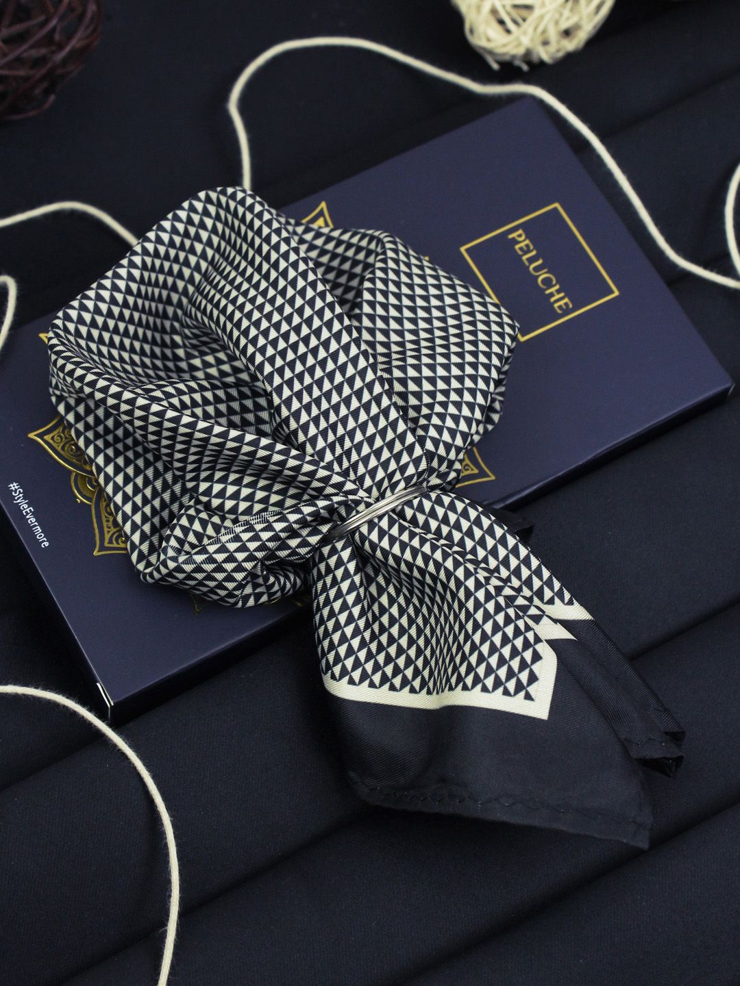 PELUCHE Men Black & Beige Printed Pocket Square
