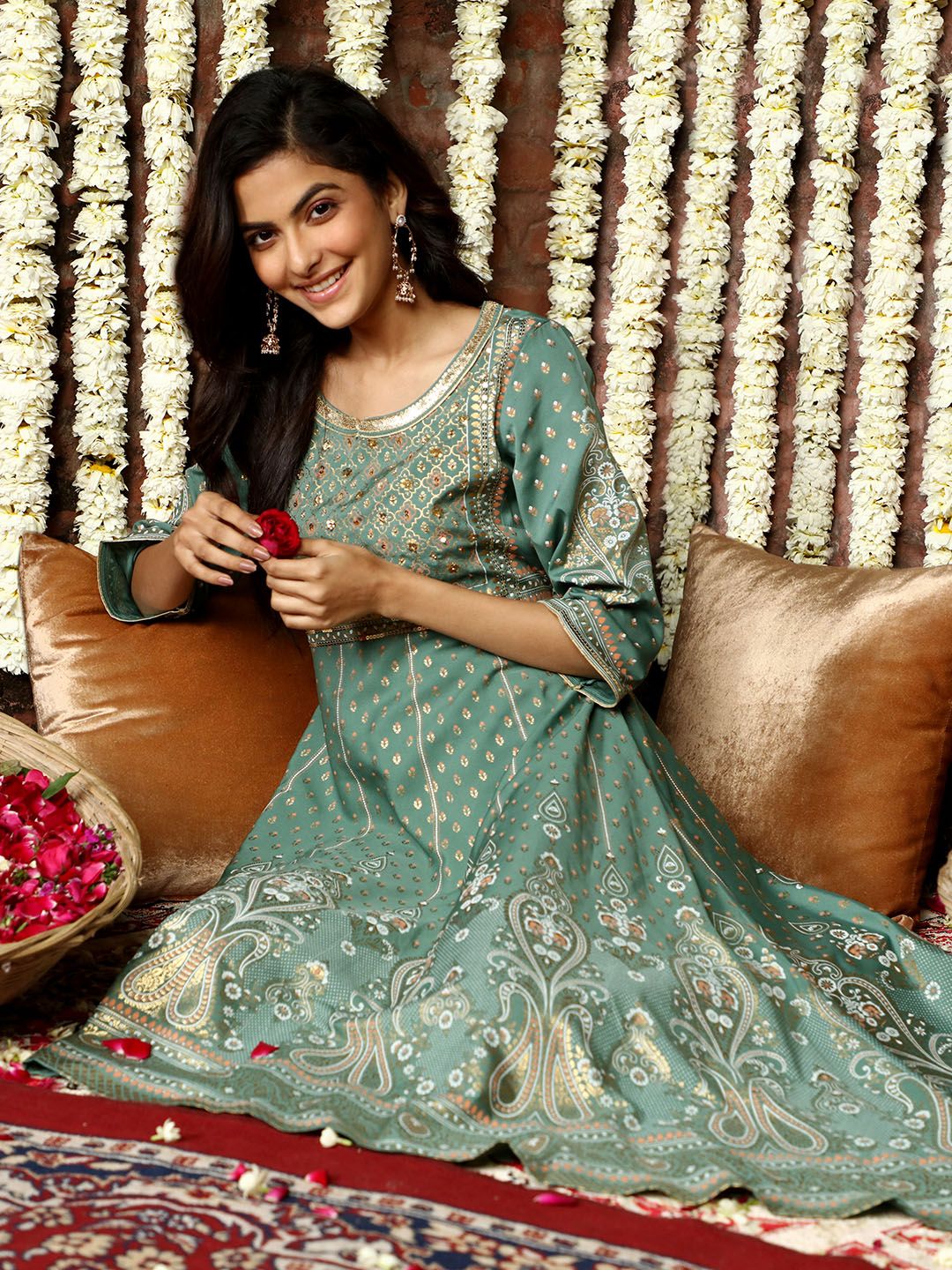 AURELIA Green & Gold-Toned Ethnic Motifs Printed A-Line Midi Dress Price in India