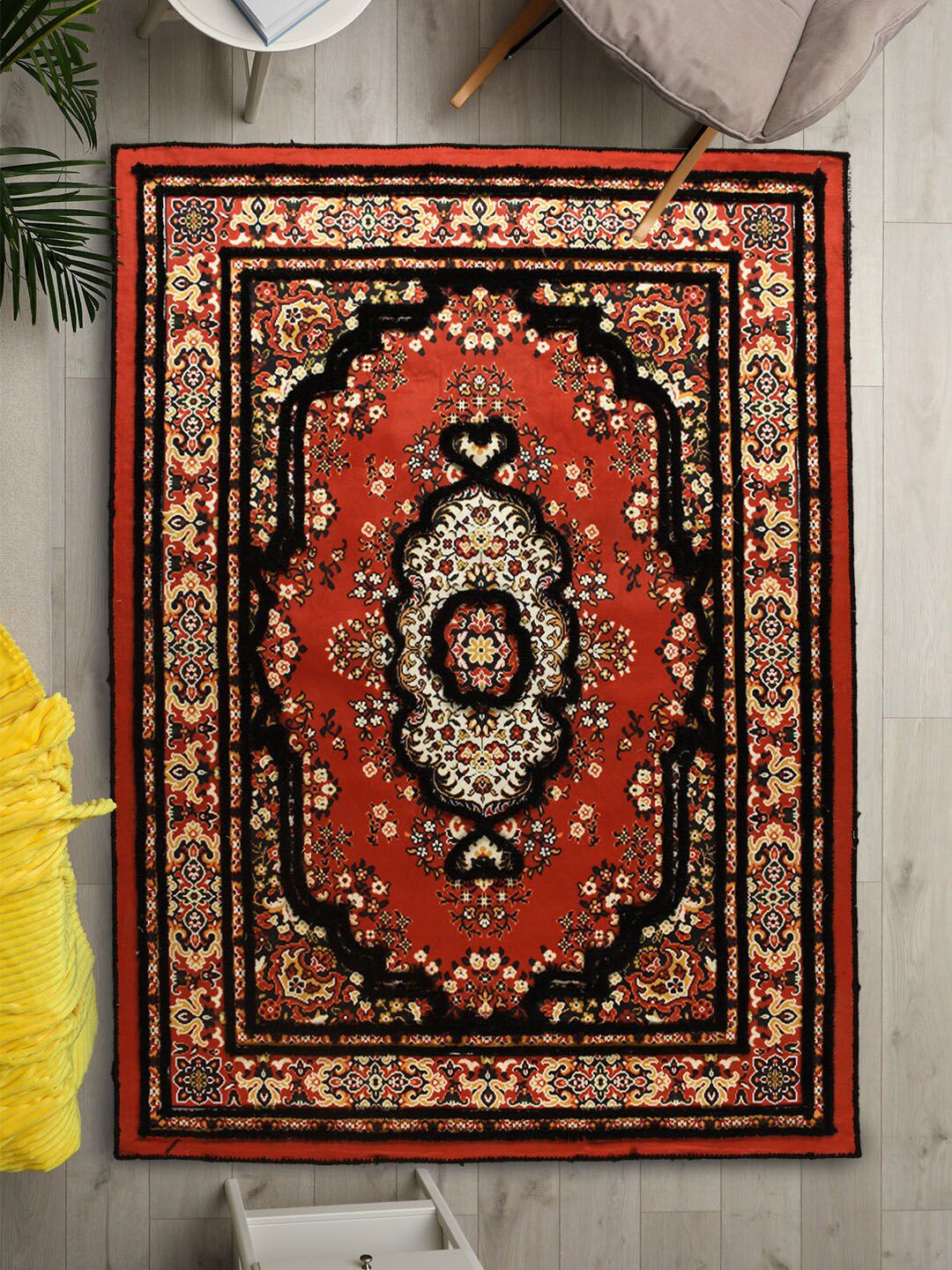 AAZEEM Red Utopia Vintage Carpet Price in India