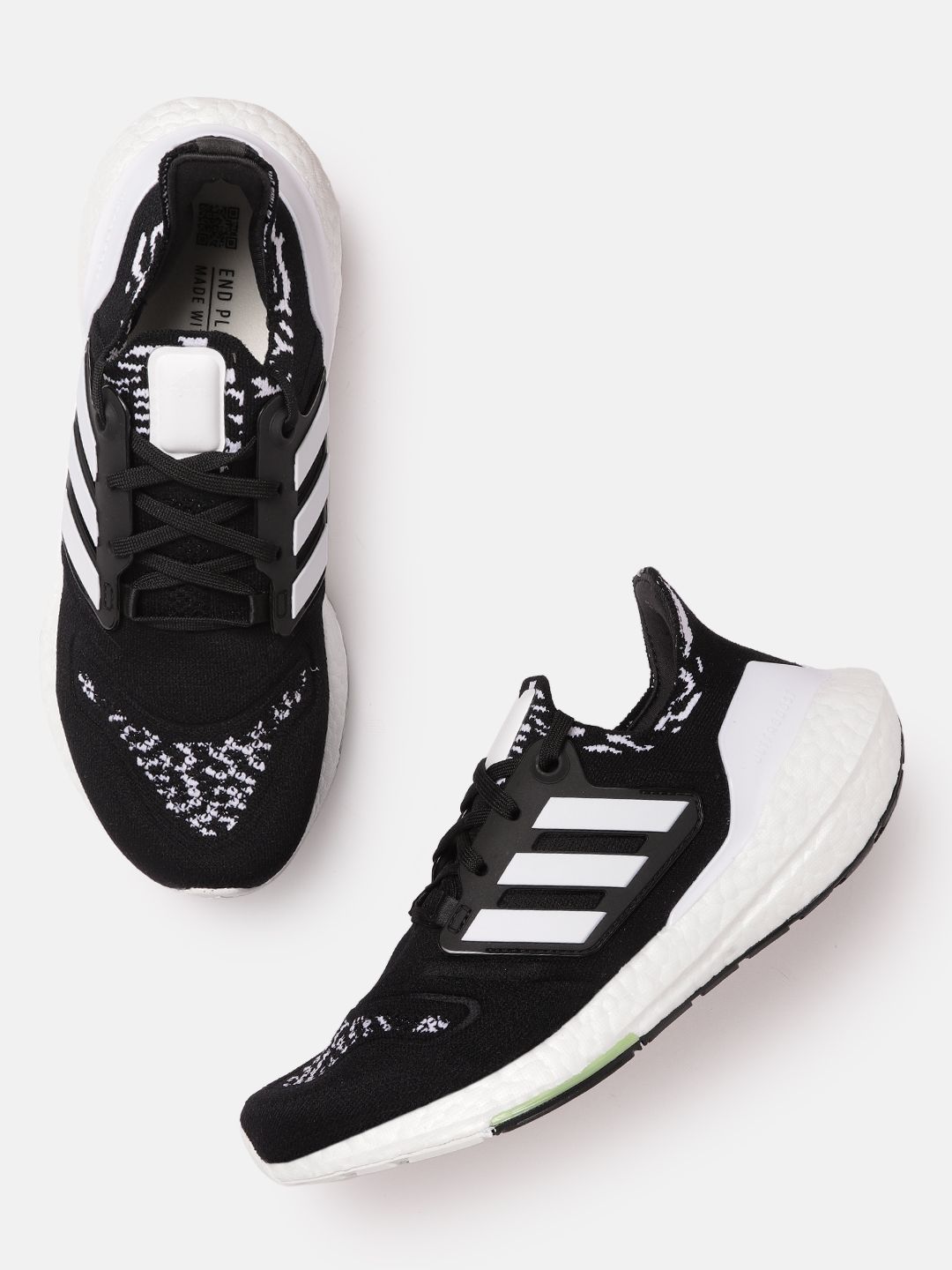 ADIDAS Women Black & White Woven Design Ultraboost 22 Running Shoes Price in India