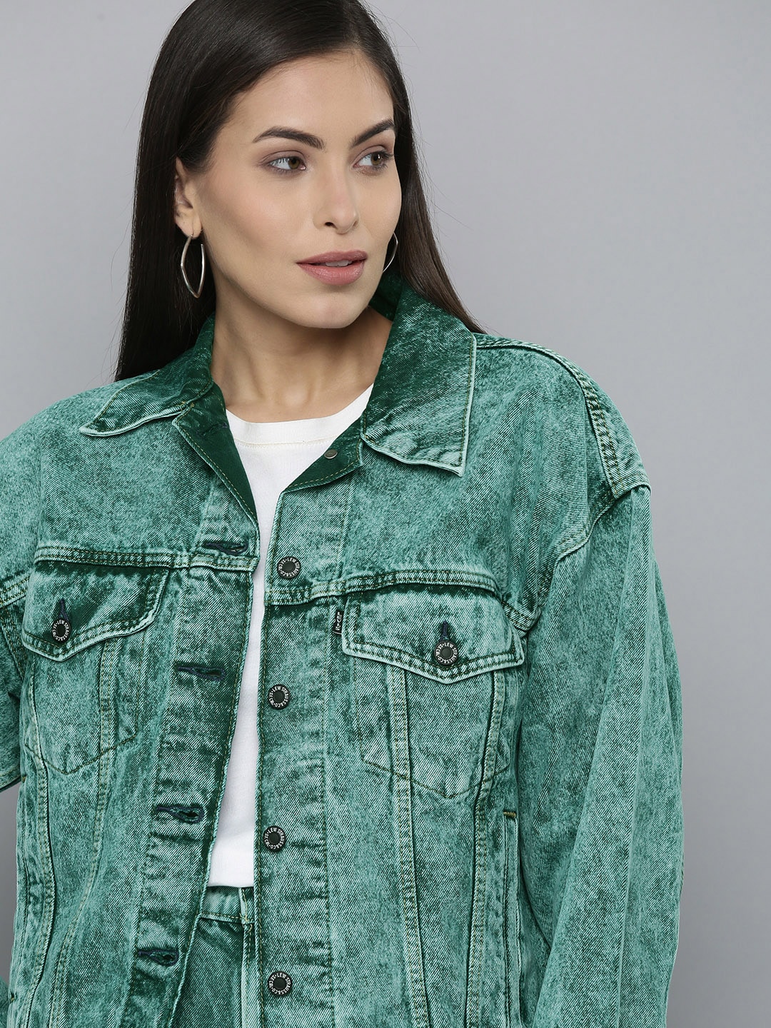 Levis X Deepika Padukone Women Green Washed Denim Jacket Price in India
