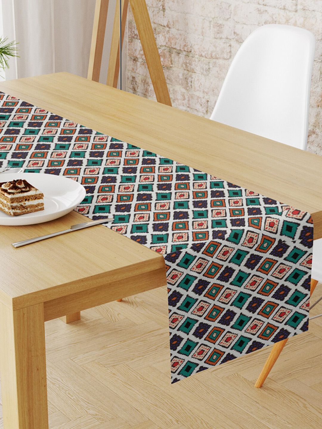 STYBUZZ Blue & Green Printed Table Runners Price in India