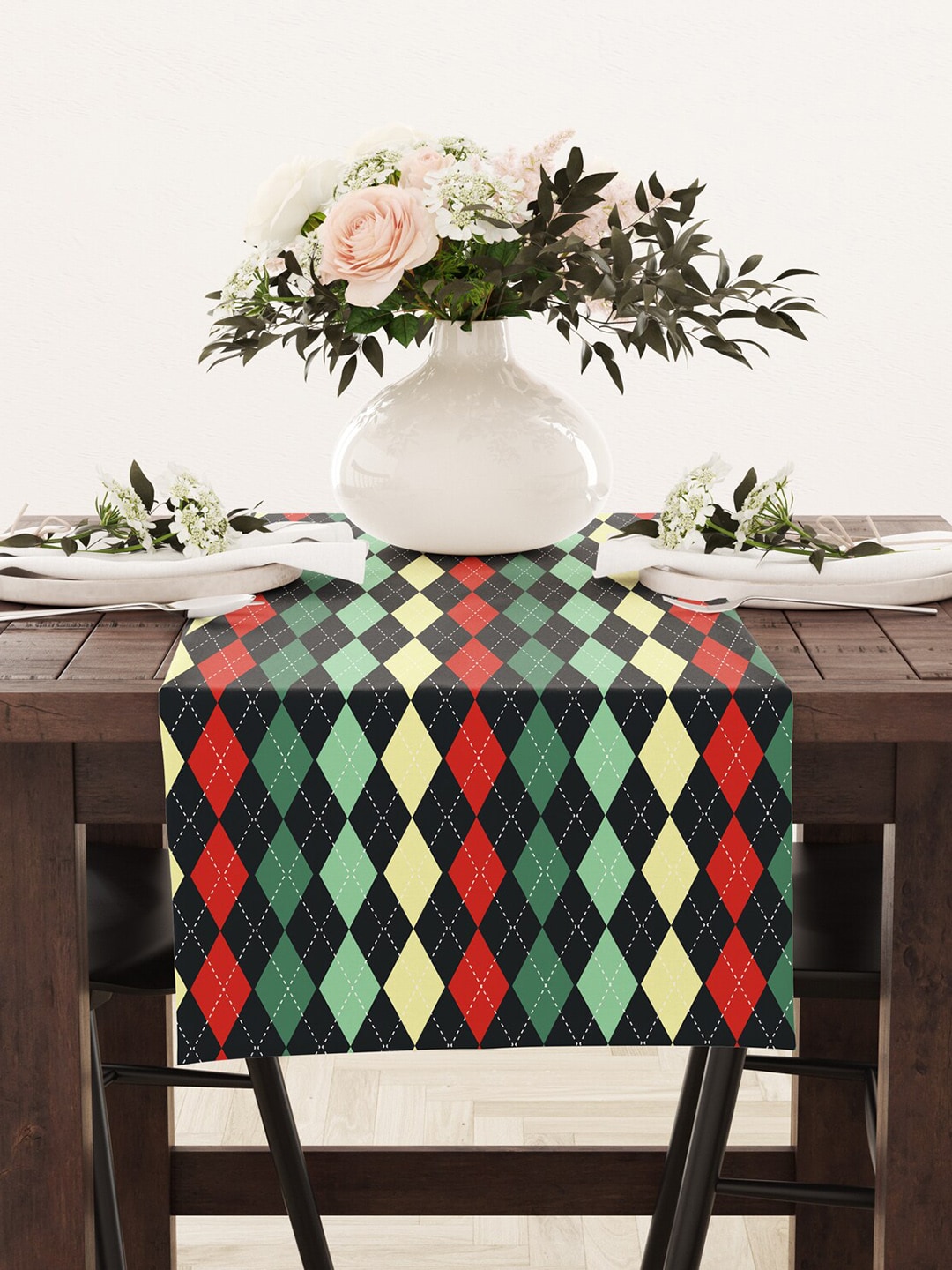 STYBUZZ Black & Green Printed Table Runner Price in India