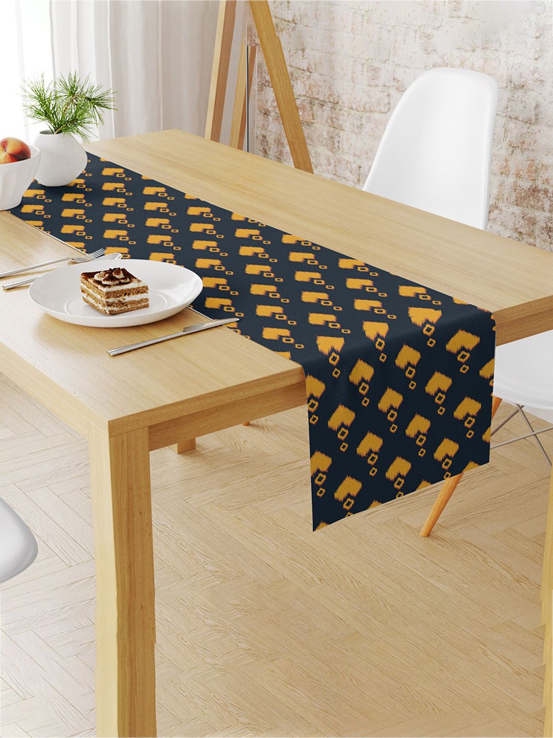 STYBUZZ Navy Blue & Yellow Geometric Printed Table Runner Price in India