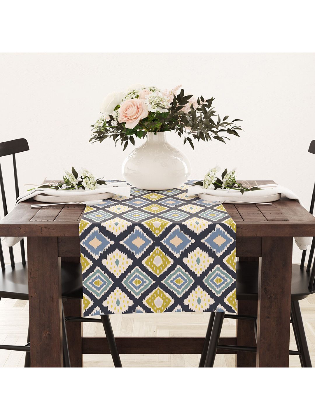 STYBUZZ Blue & Off White Printed Table Runner Price in India