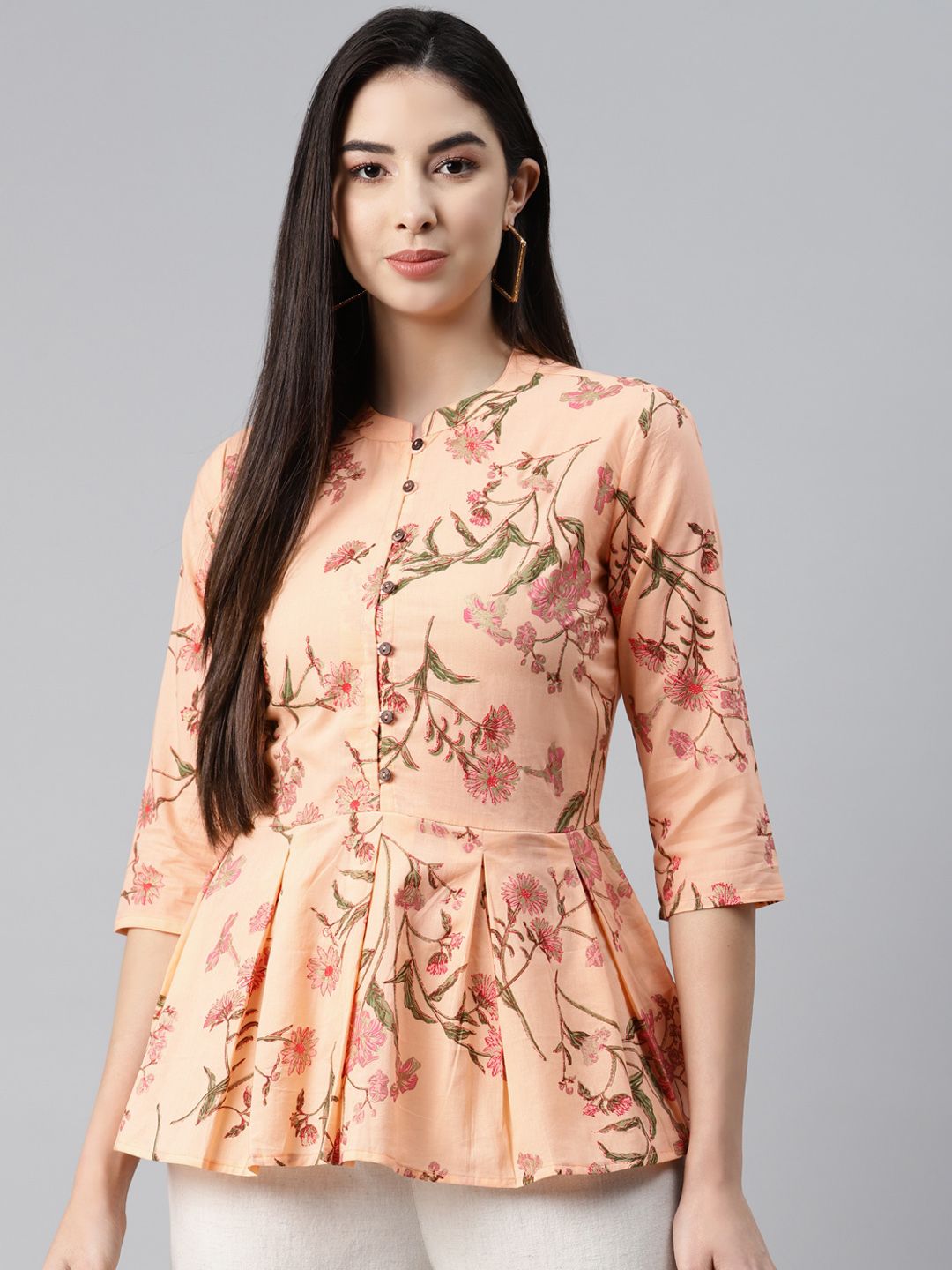 MALHAAR Peach-Coloured Floral Printed Cambric Pleated Kurti