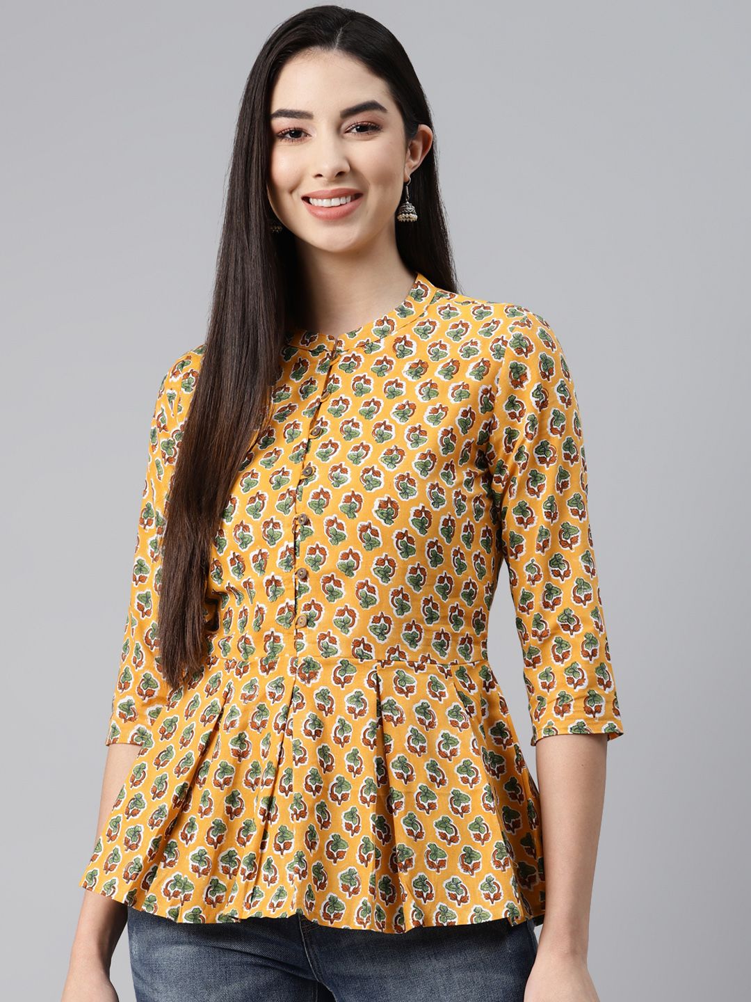 MALHAAR Yellow & Green Ethnic Motifs Printed Cambric Pleated Kurti