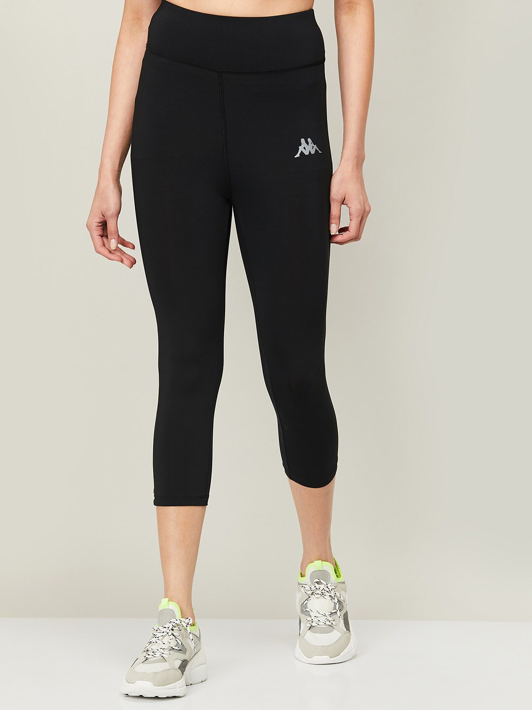 Kappa Women Black Solid Cotton Sports Tights Price in India