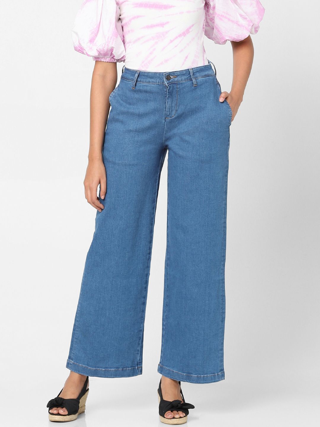 Vero Moda Women Blue Wide Leg High-Rise Light Fade Stretchable Jeans Price in India