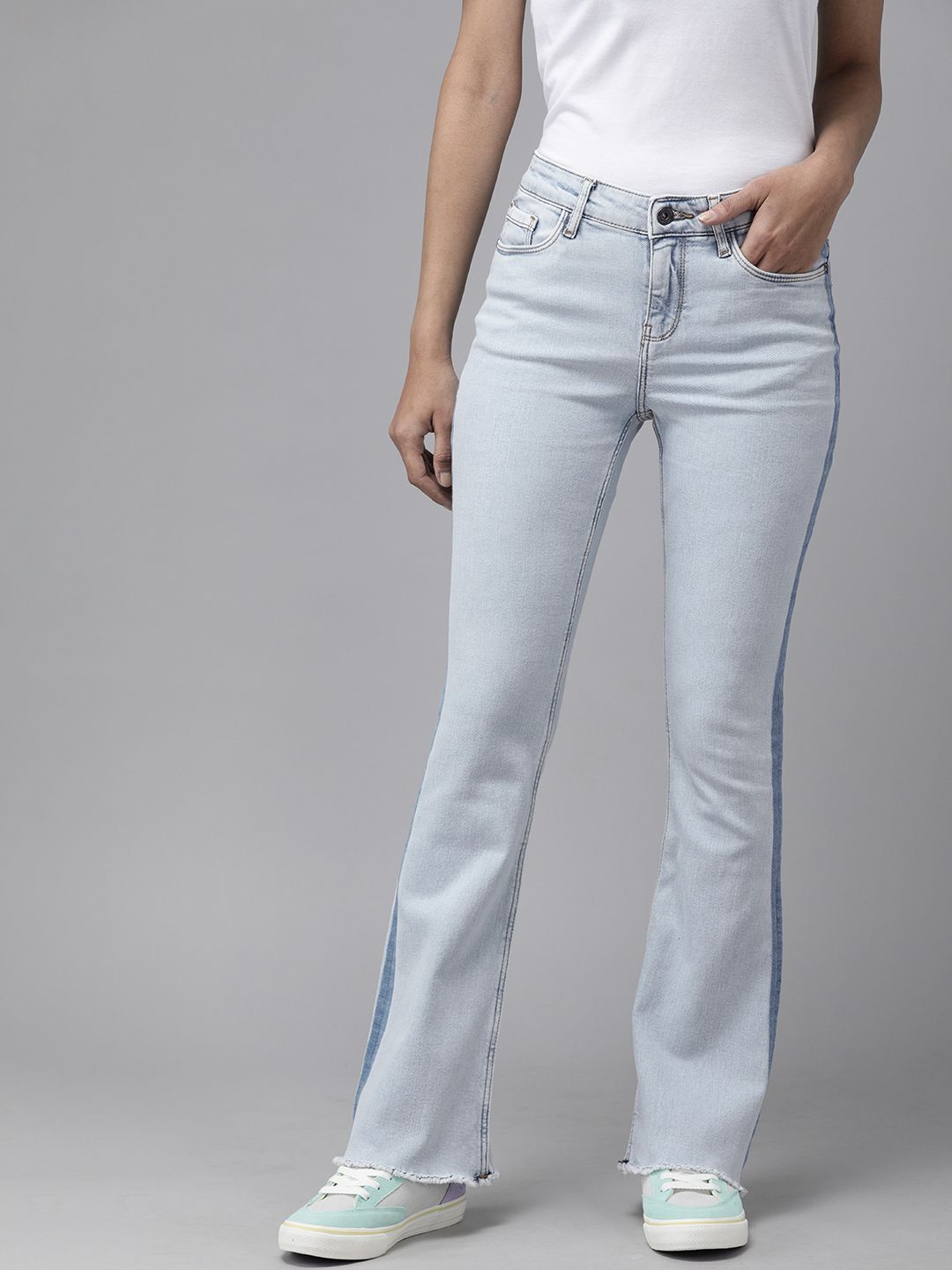 Vero Moda Women Blue Bootcut Clean Look No Fade Stretchable Jeans With Side Stripe Price in India