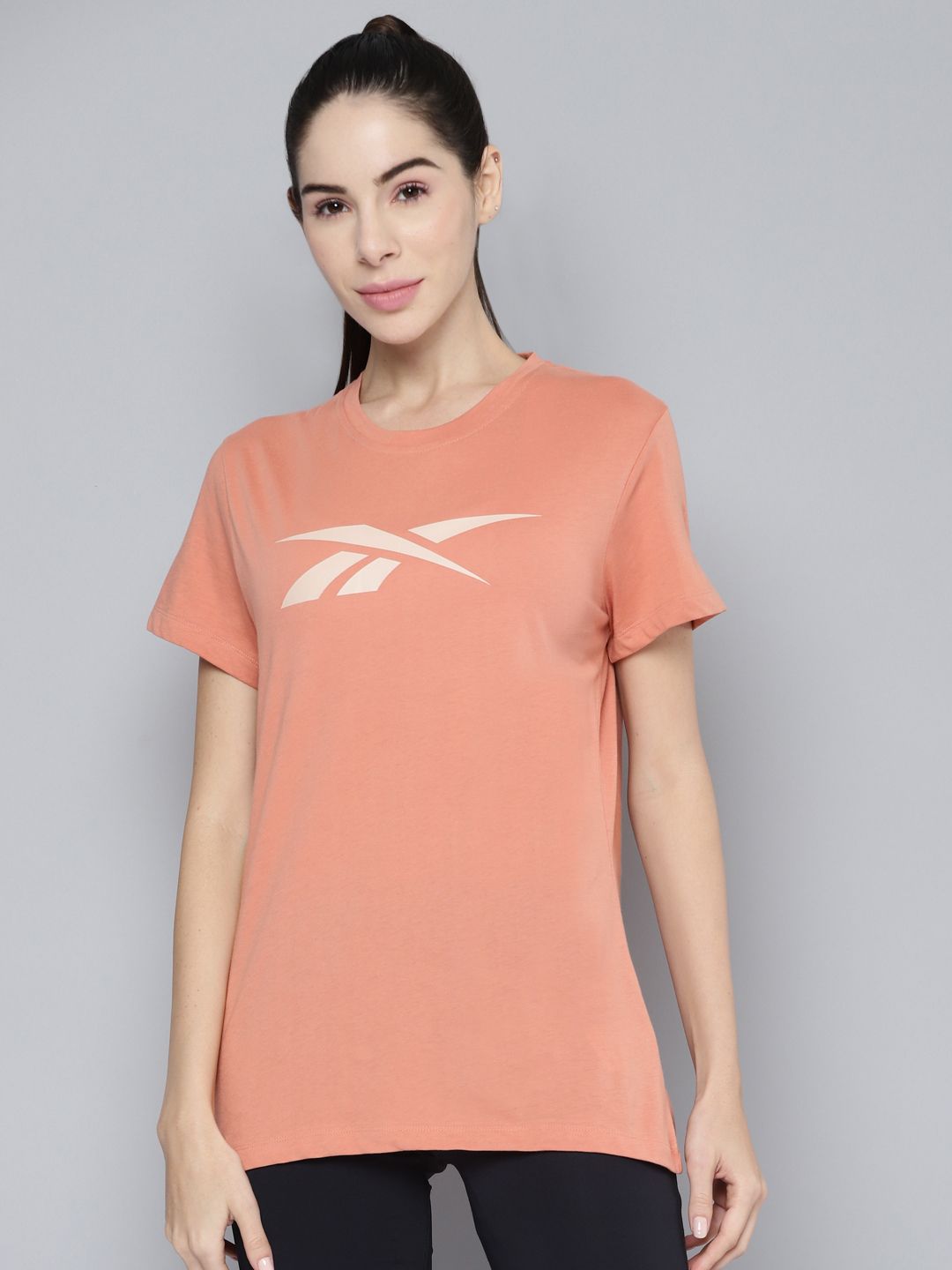 Reebok Women Pink Pure Cotton Printed Training Essentials Vector Graphic T-shirt Price in India