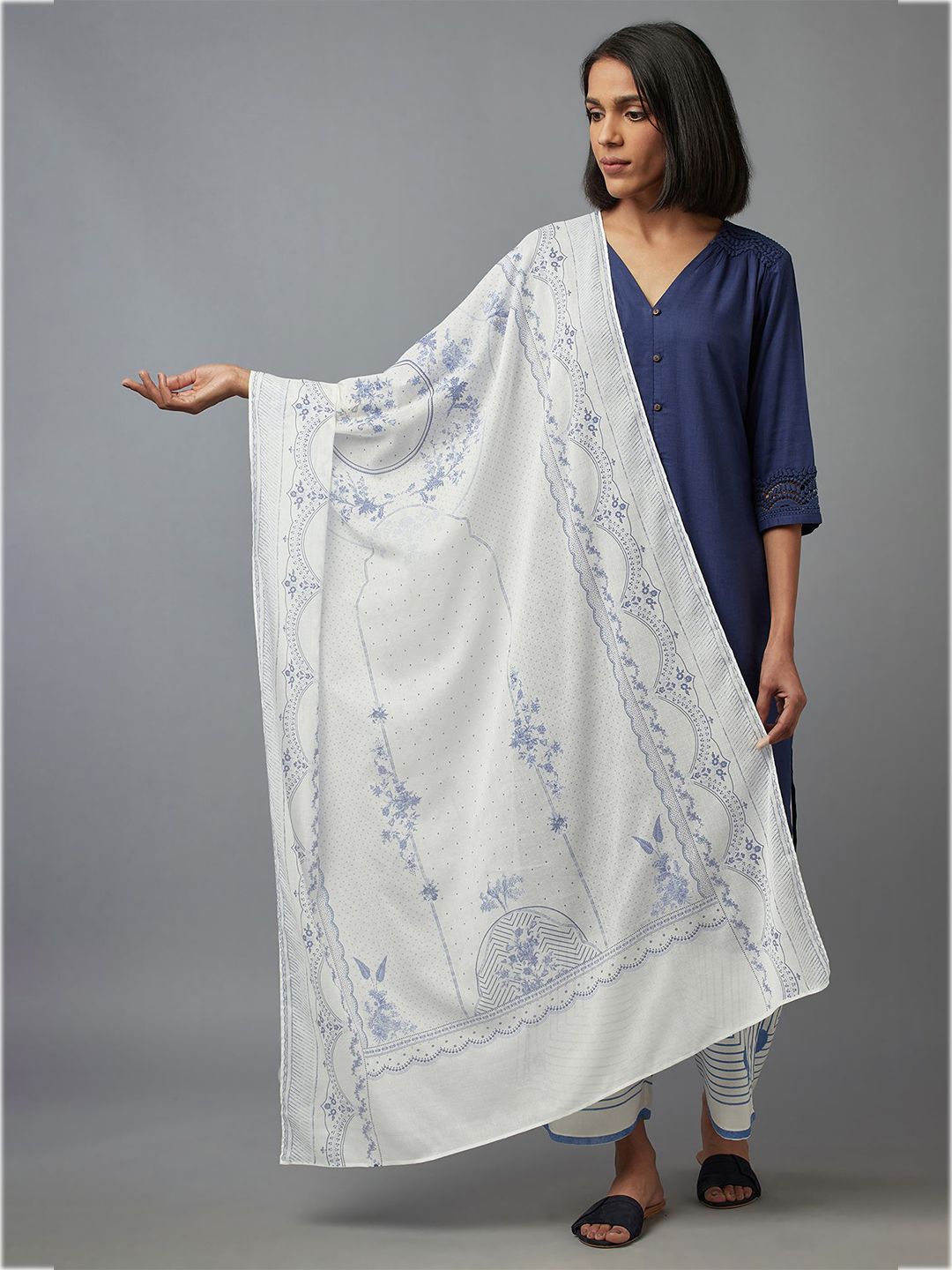 W White & Blue Floral Printed Pure Cotton Dupatta Price in India