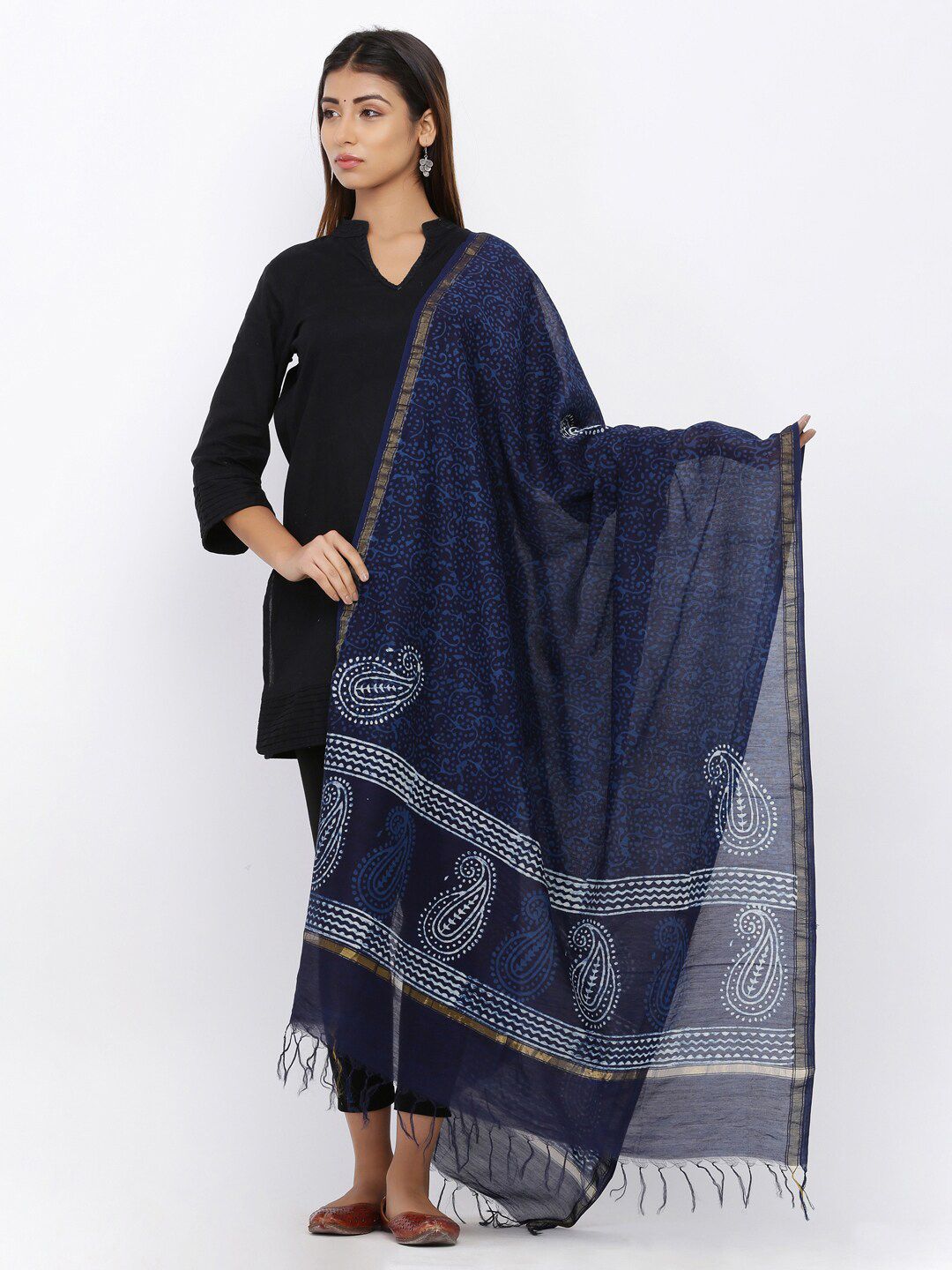 SOUNDARYA Navy Blue & White Paisley Hand Block Print Printed Pure Cotton Dupatta Price in India