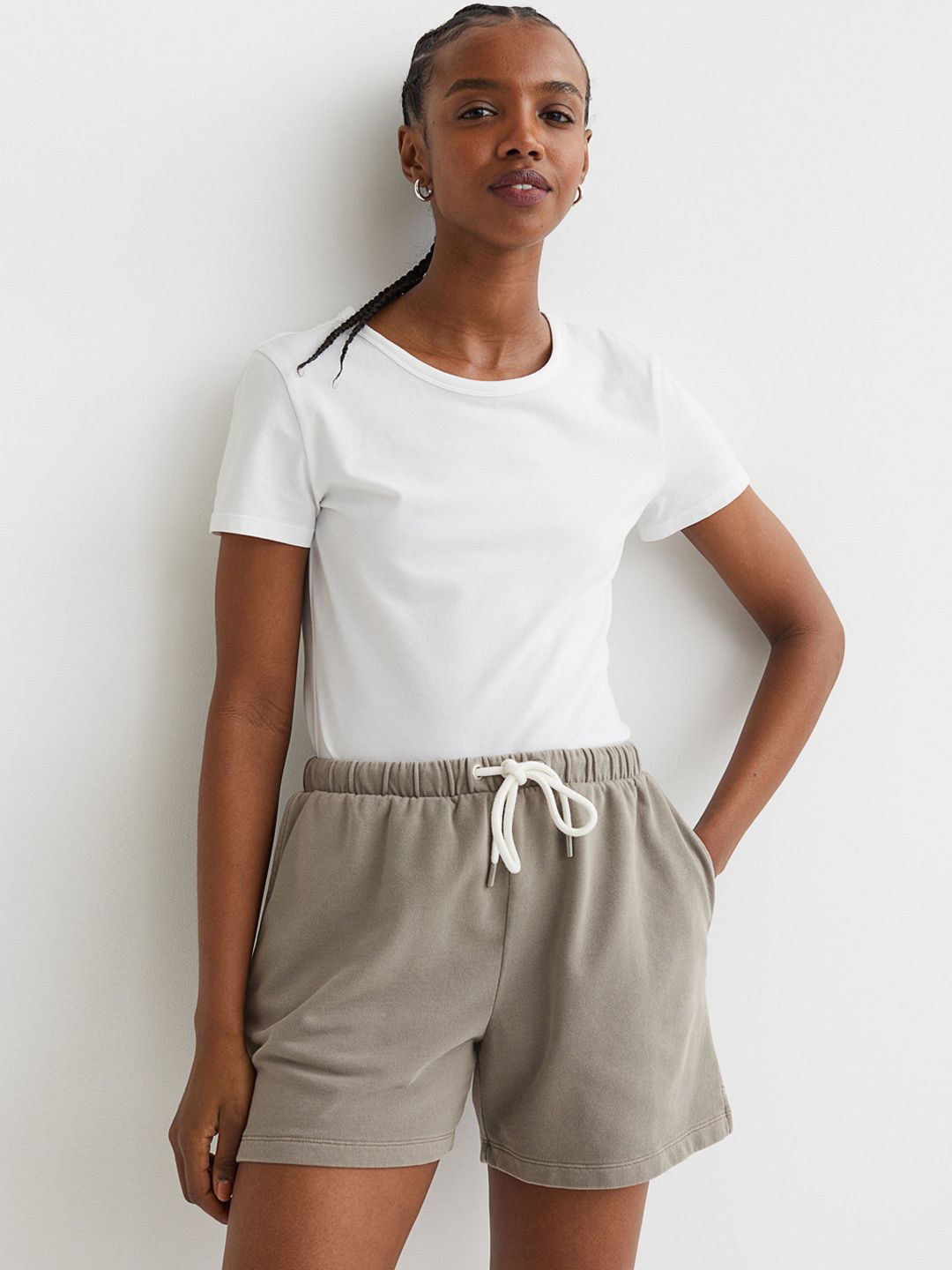 H&M Women Beige & Grey Solid Sweatshirt Shorts