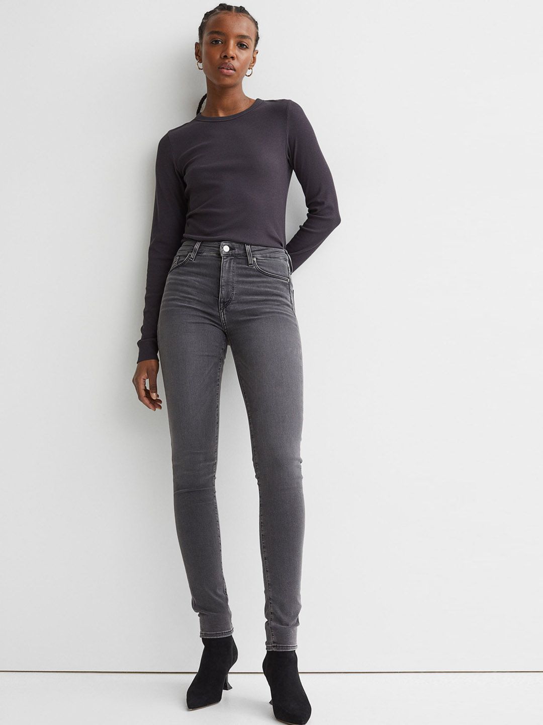 H&M Women Grey Shaping Skinny Regular Jeans Price in India