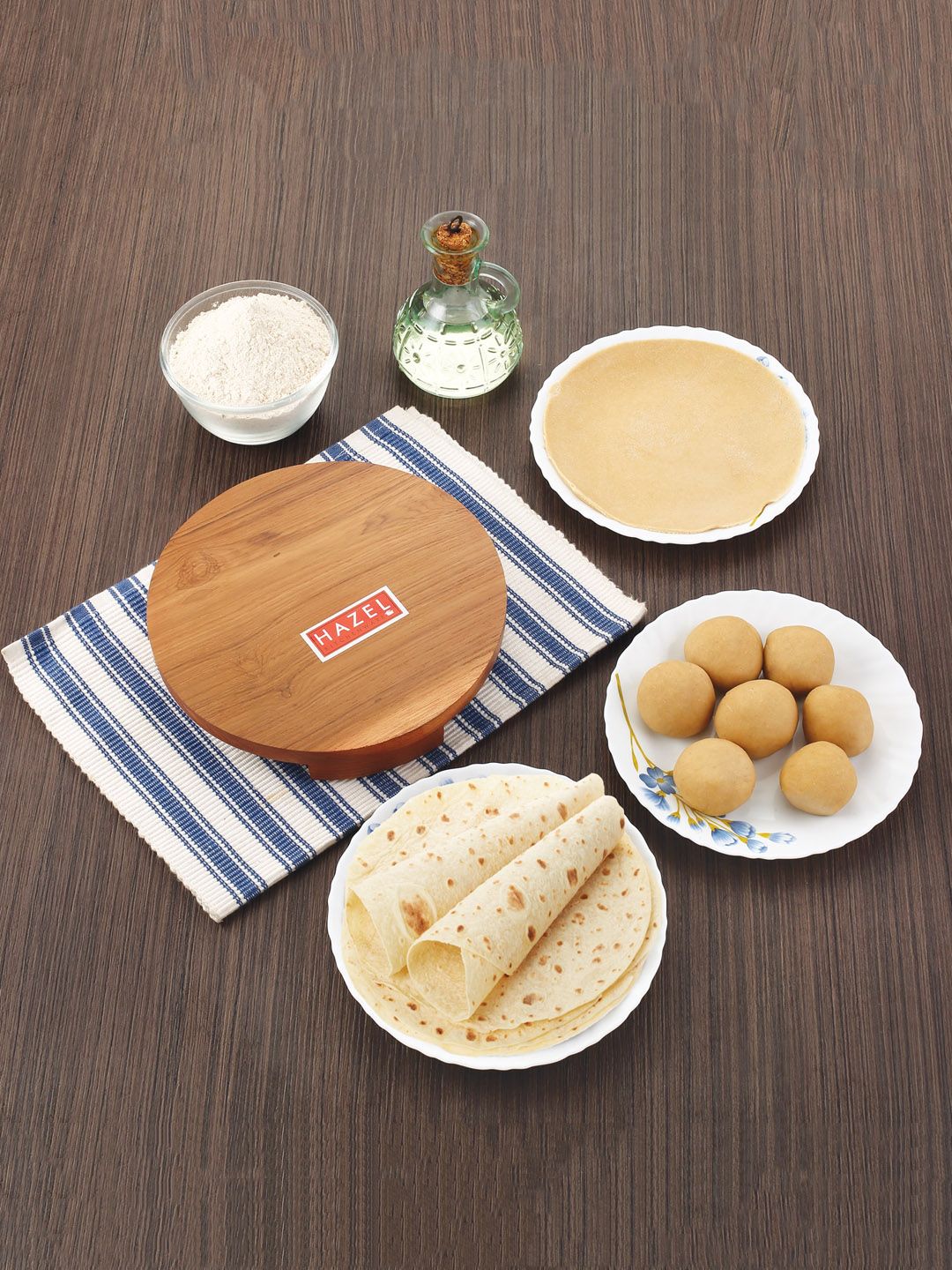 HAZEL Wood Chapati Maker With Sheesham Roti Roller Belan Price in India