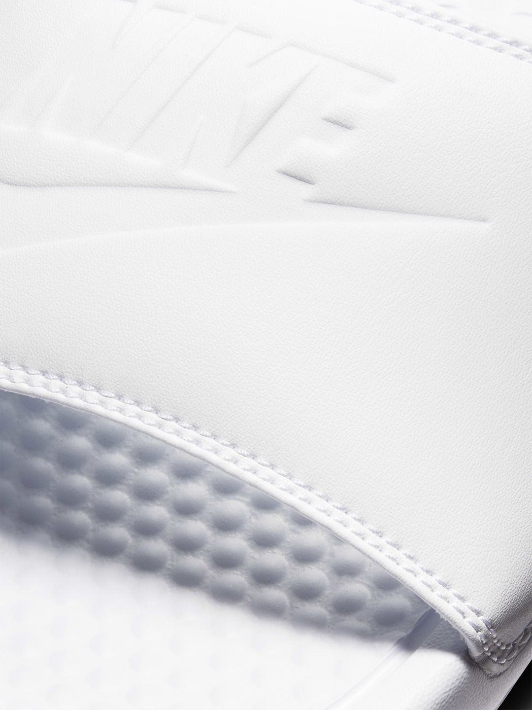 benassi white slides