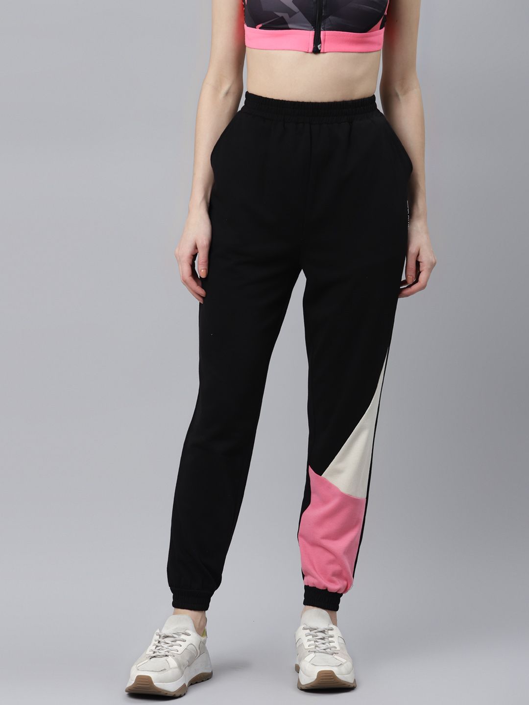 Laabha Women Black Solid Knitted Sports Athleisure Joggers Price in India