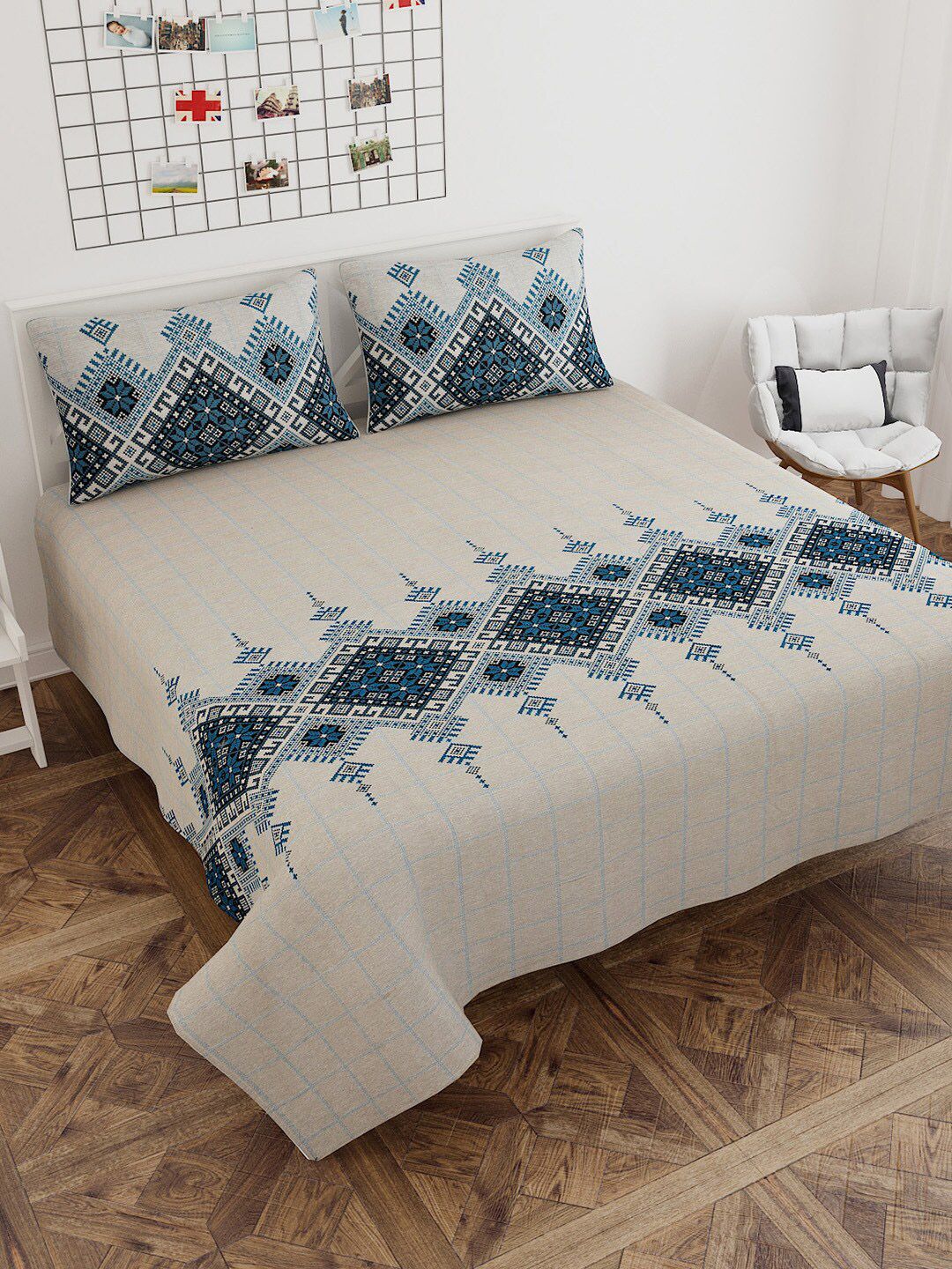 MULTITEX Off White & Blue Printed Cotton 380 GSM Bedsheet With 2 Pillow Cover Price in India