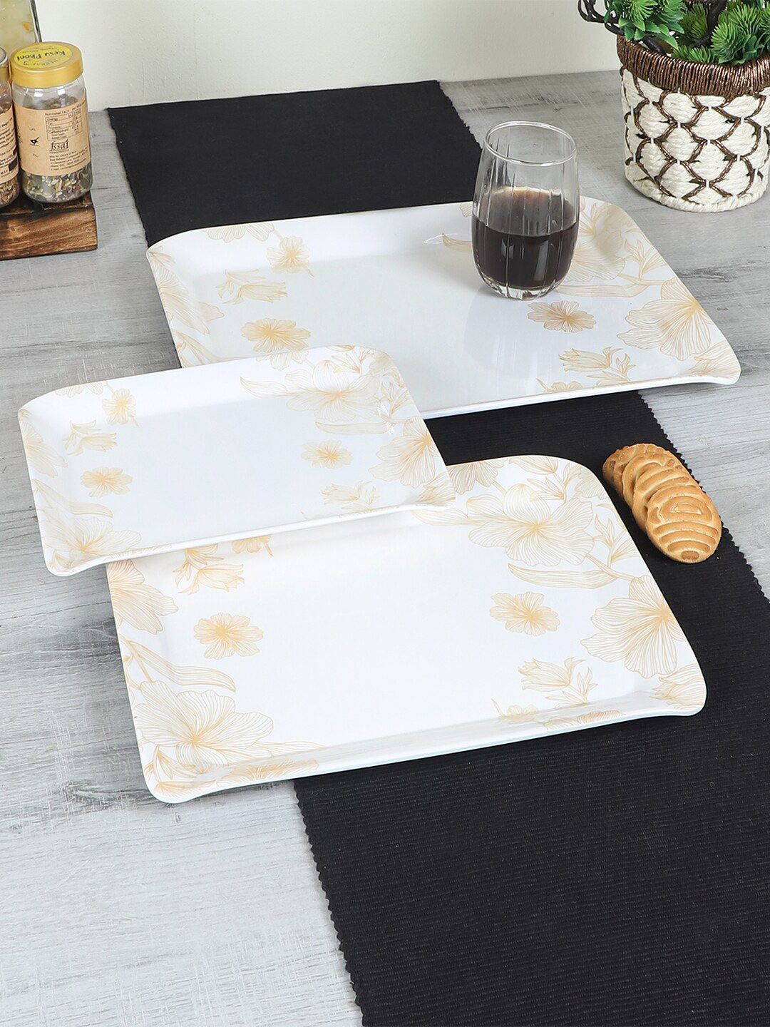 CDI Set of 3 White & Yellow Printed Melamine Tray Set Price in India