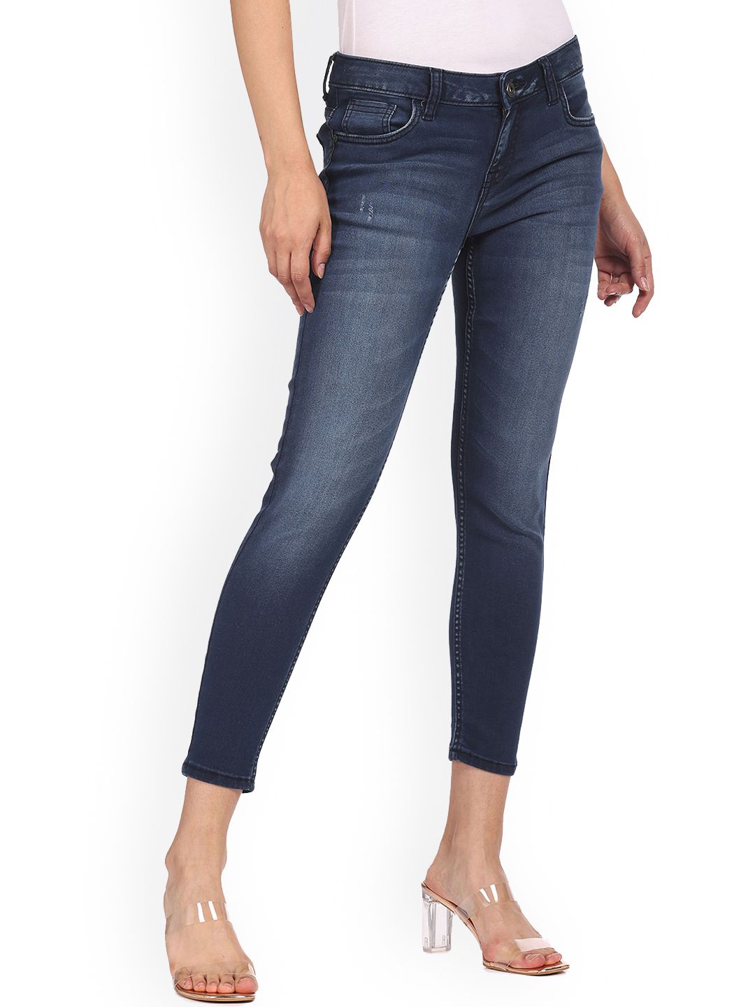 Sugr Women Blue Heavy Fade Cropped Jeans Price in India