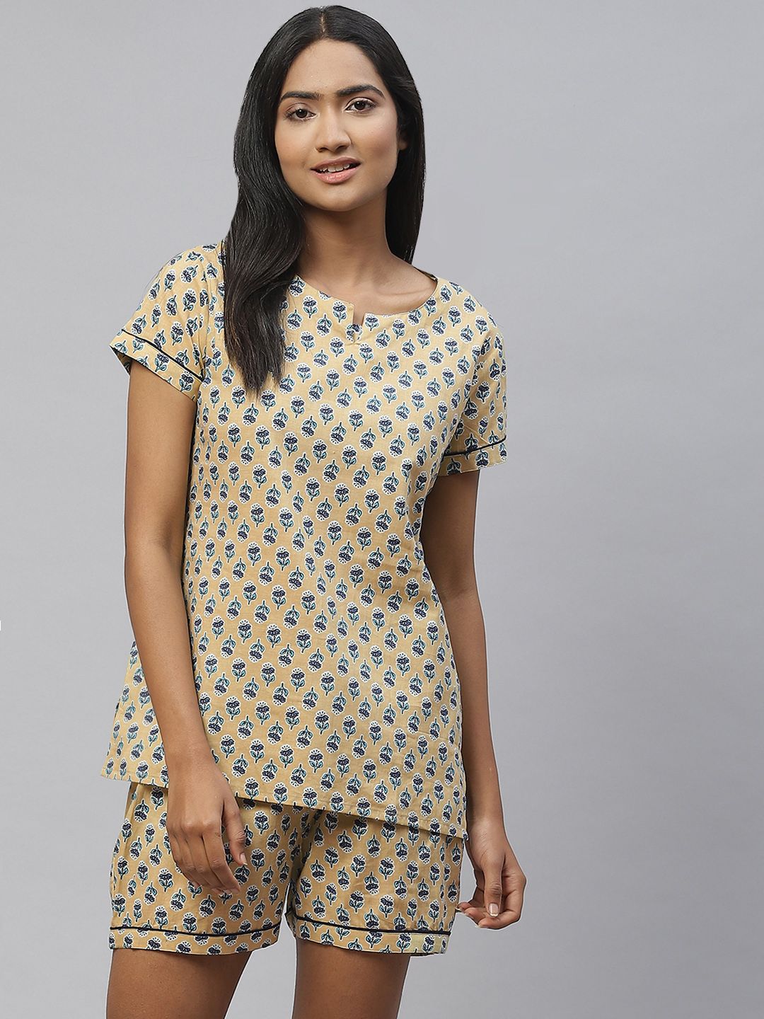 aayusika Women Beige & Blue Printed Pure Cotton Floral Print Night suit Price in India