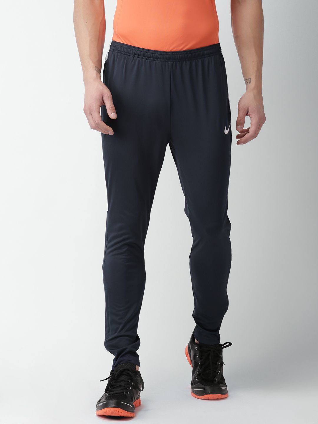 nike skinny fit joggers