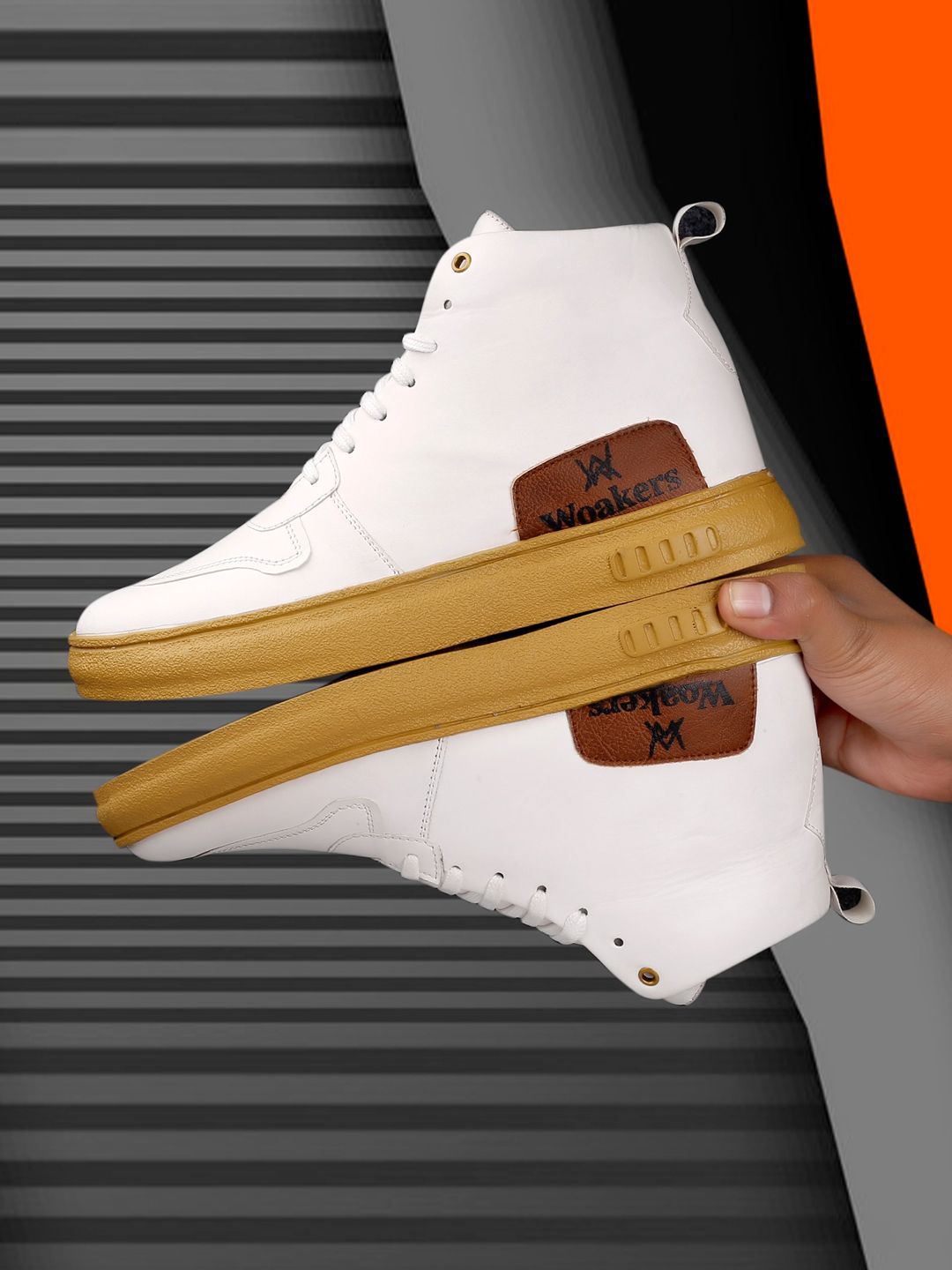 woakers casual sneakers