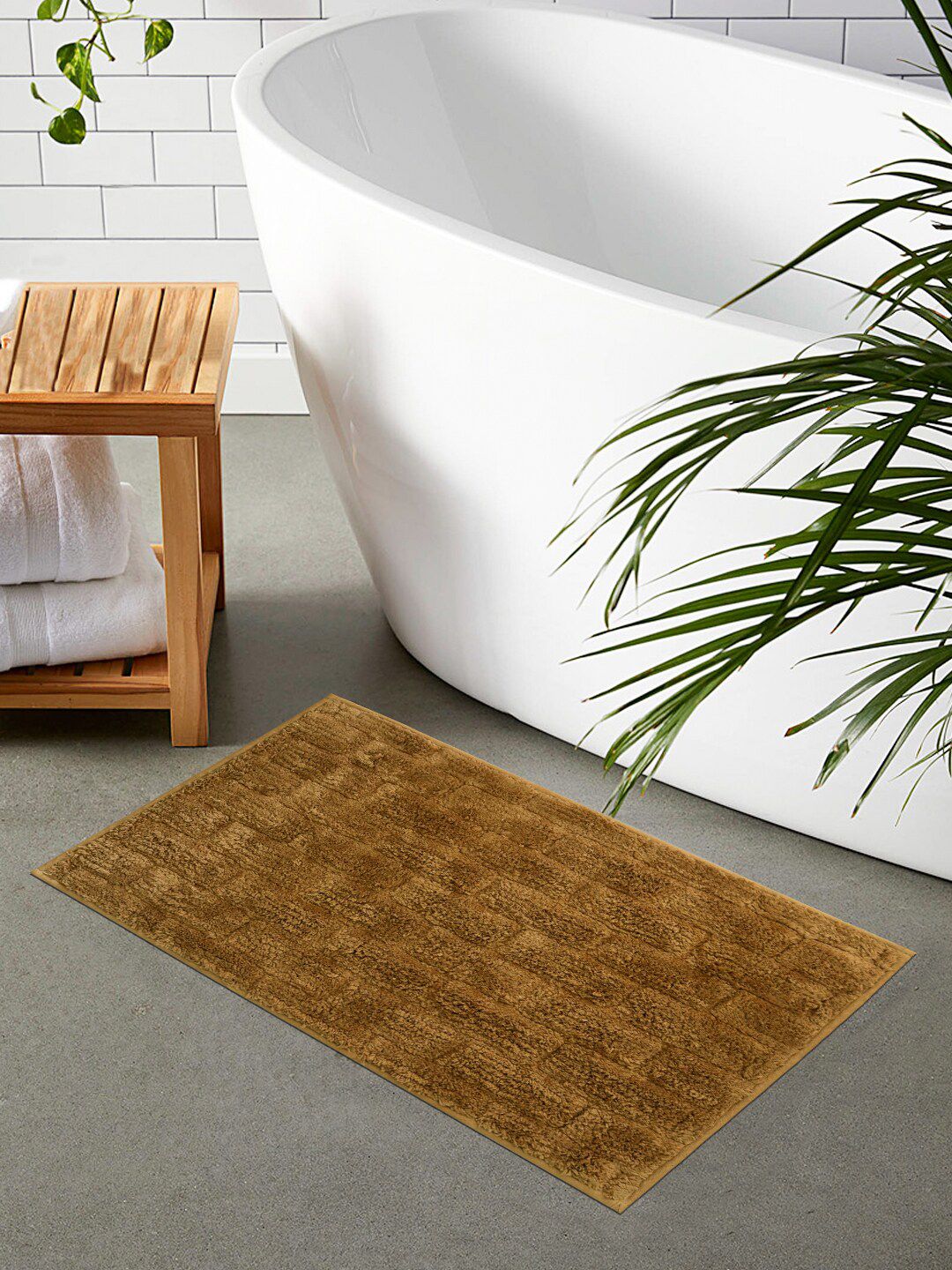 Shresmo Gold Solid 2200 GSM Cotton Bath Rug Price in India