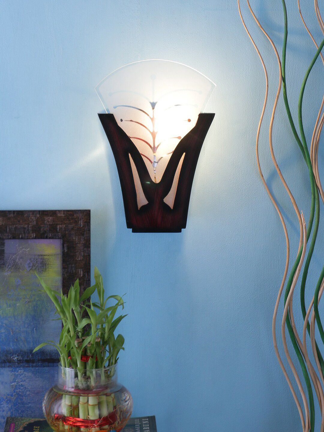 Devansh Brown & White Printed Contemporary Wall Mounted Lamp Price in India